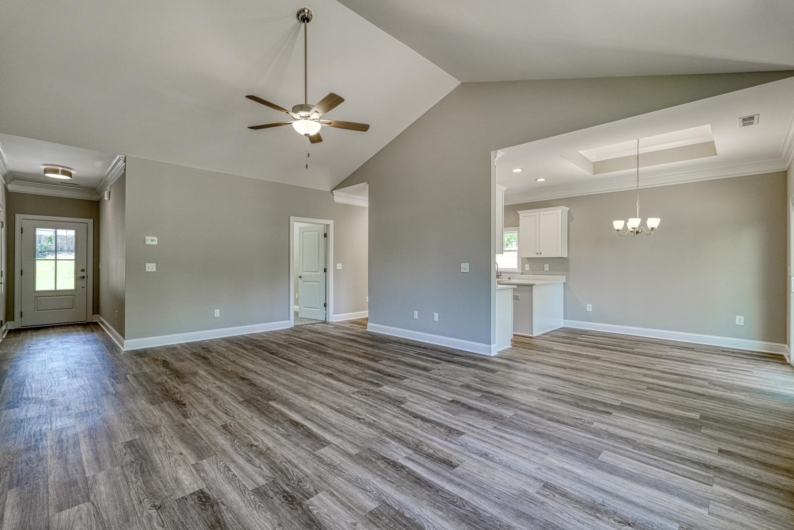 374 E Boundary Drive Property Photo 5