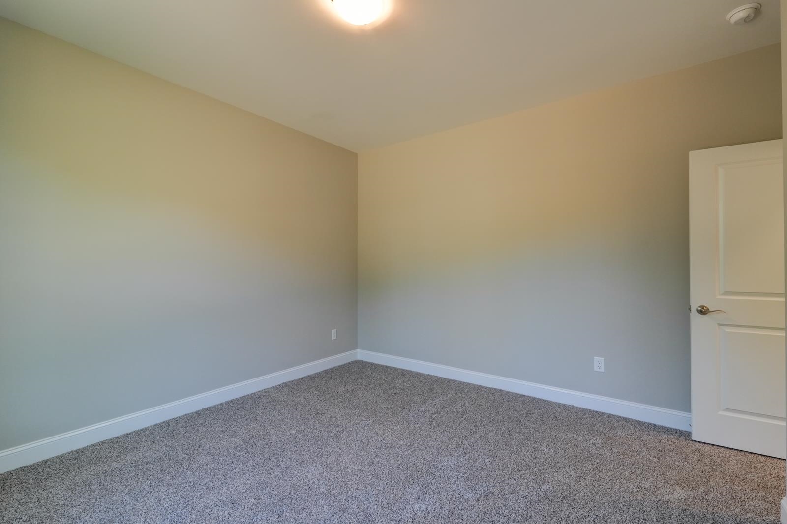 374 E Boundary Drive Property Photo 30