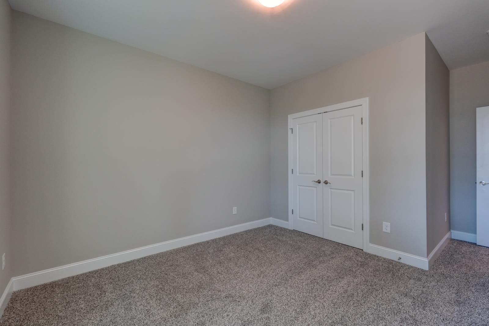 374 E Boundary Drive Property Photo 35