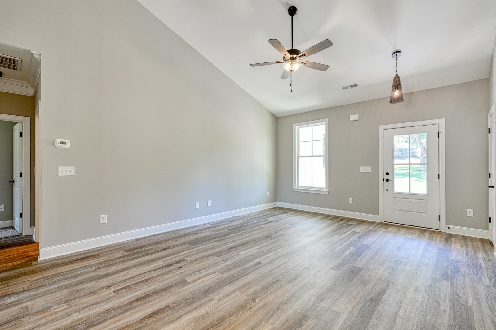366 E Boundary Drive Property Photo 7