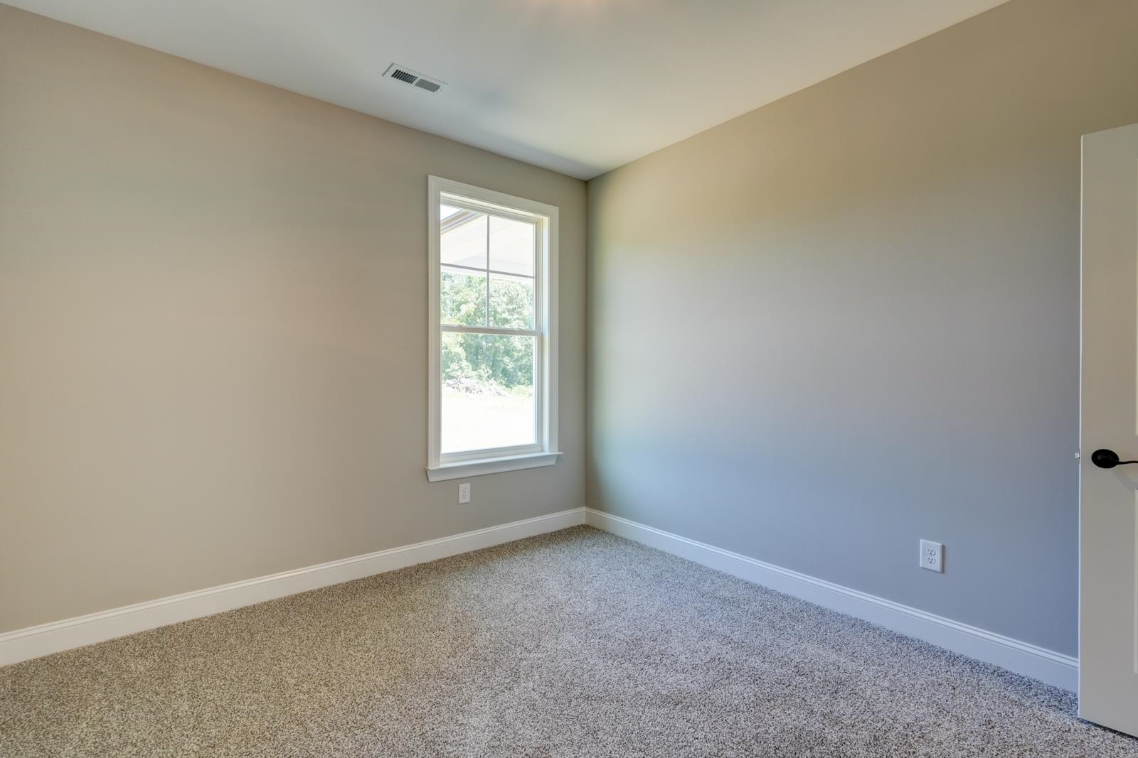 366 E Boundary Drive Property Photo 28