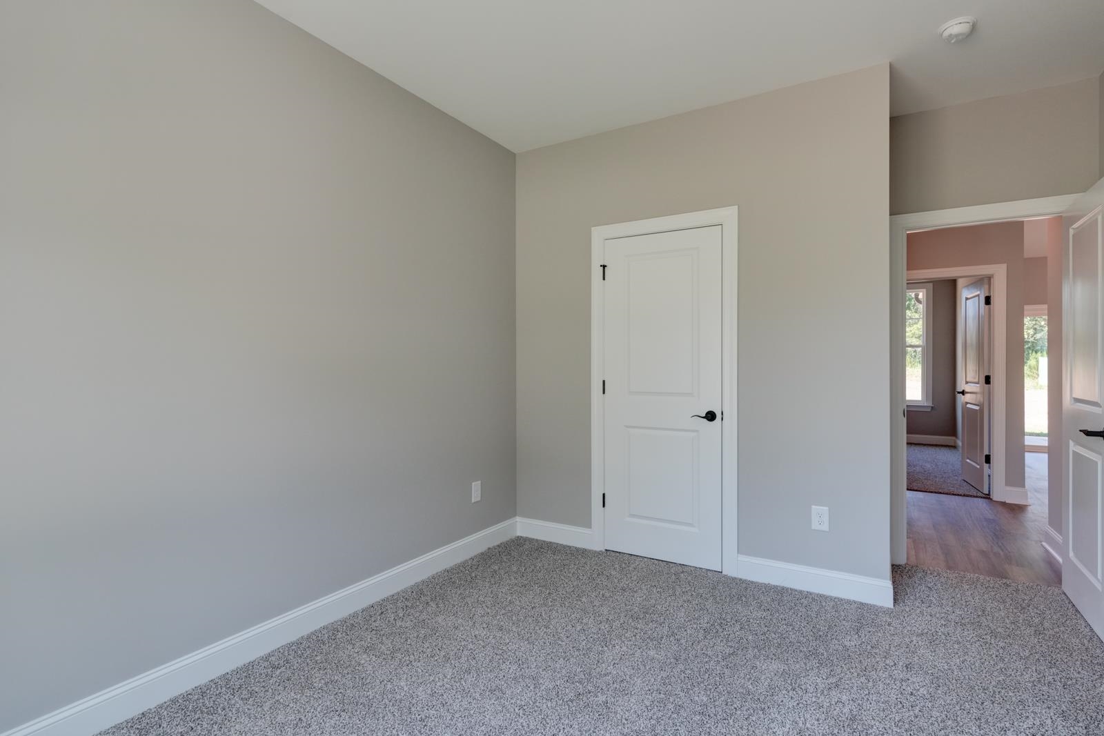 366 E Boundary Drive Property Photo 33