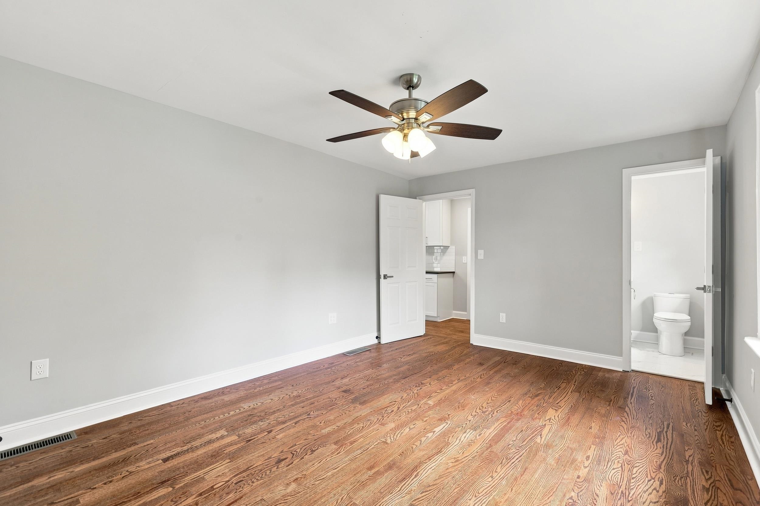 215 Elaine Avenue Property Photo 12