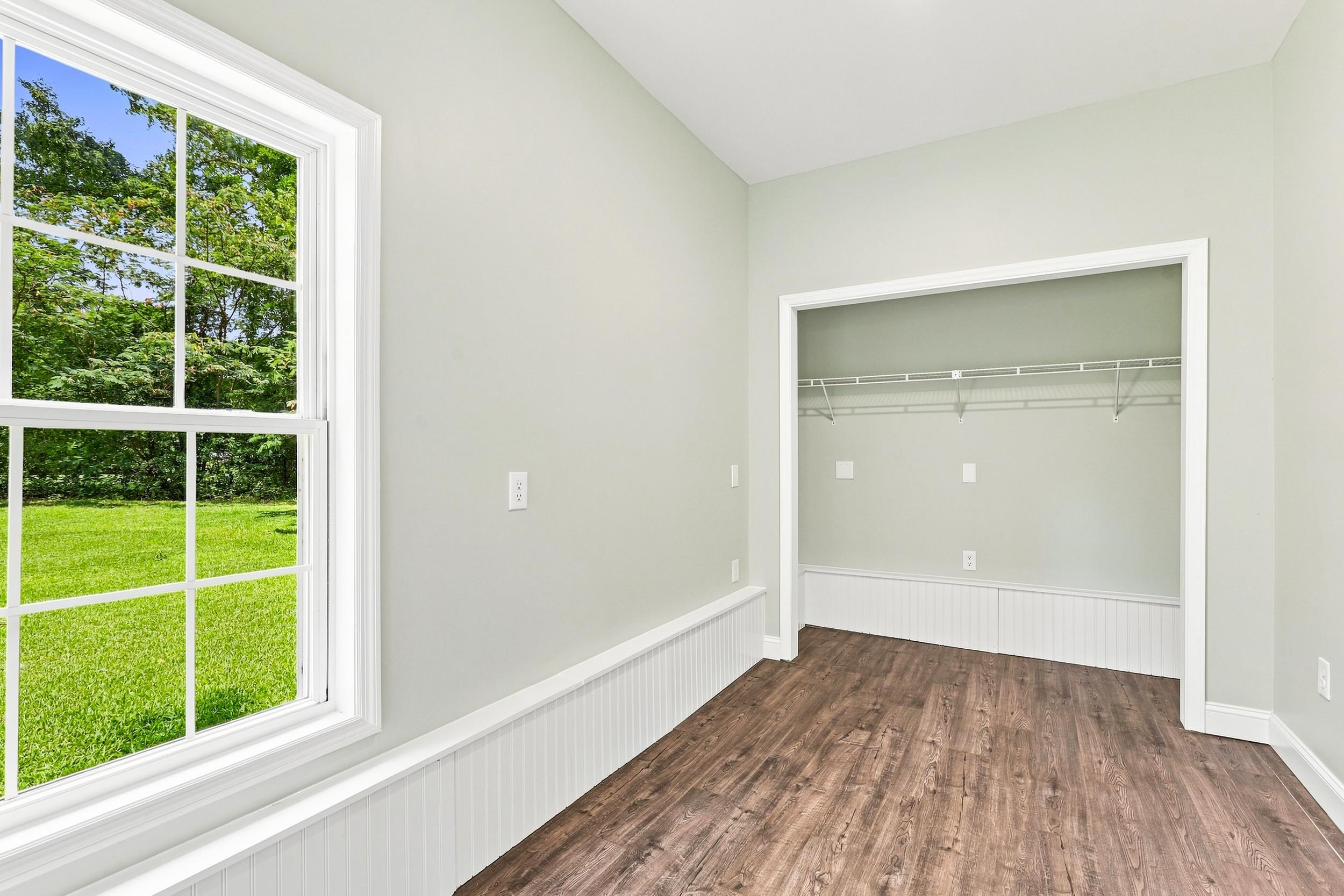 215 Elaine Avenue Property Photo 31
