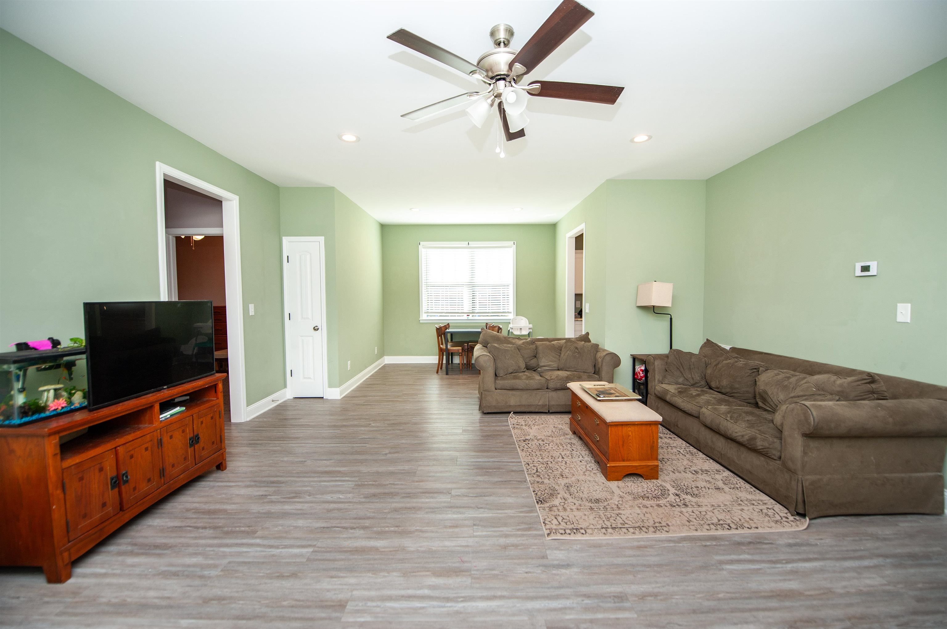 303 Saluda Street Property Photo 2