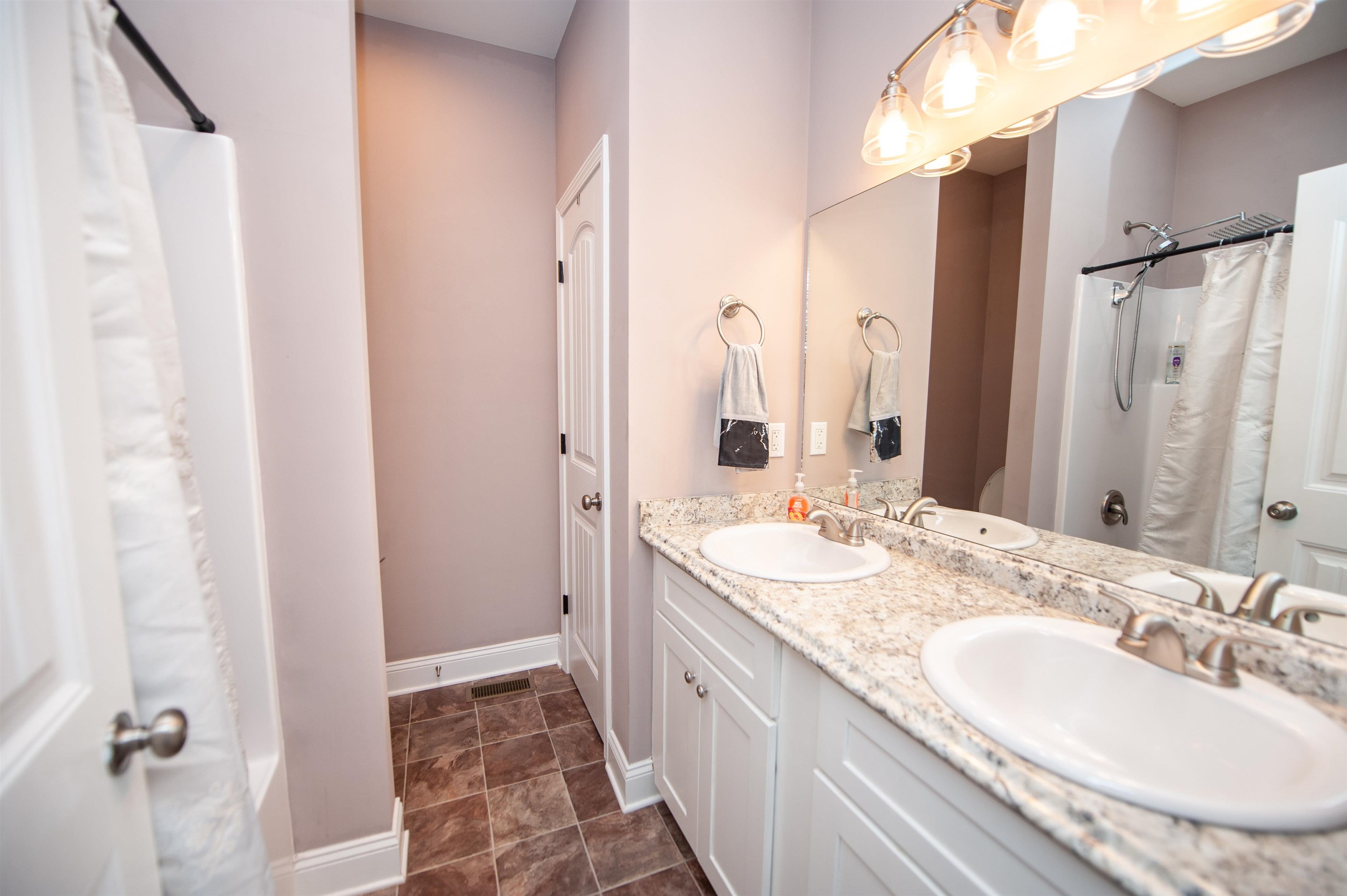 303 Saluda Street Property Photo 29