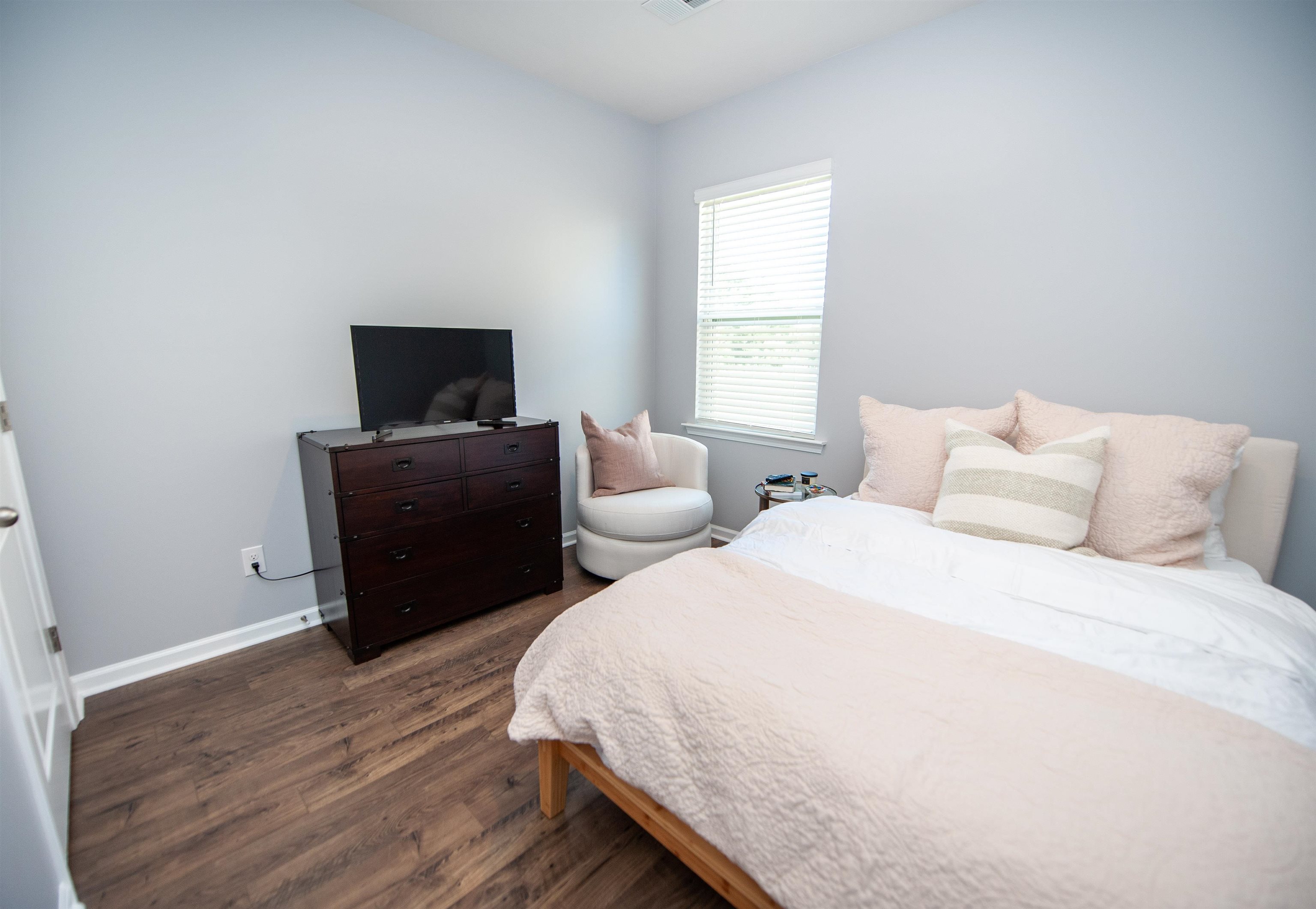 303 Splendid Place Property Photo 26