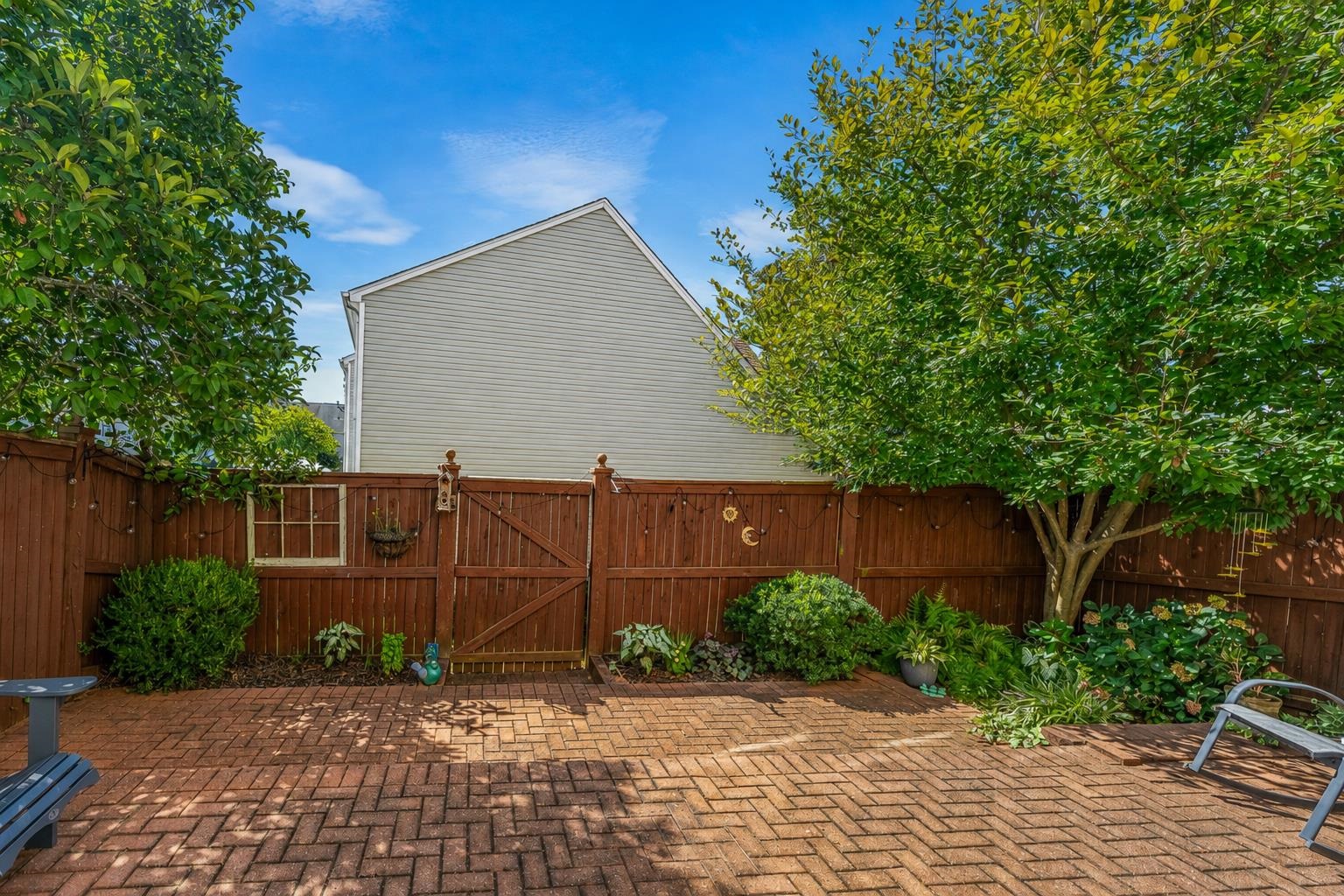 313 Claybrooke Drive Property Photo 33