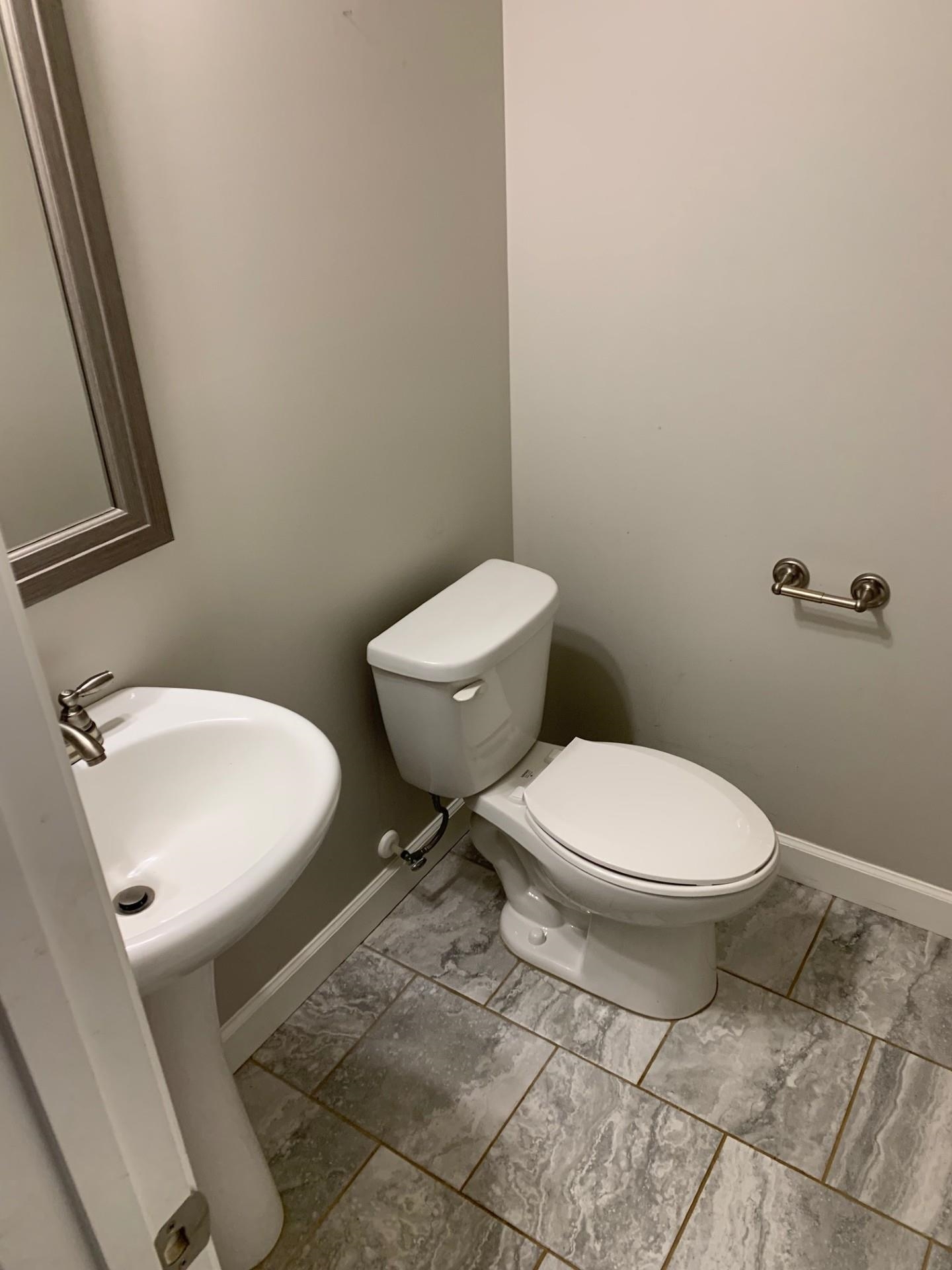 608 Berry Road Property Photo 5
