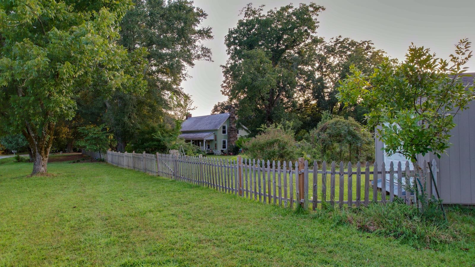 200 Lowe Lane Property Photo 48