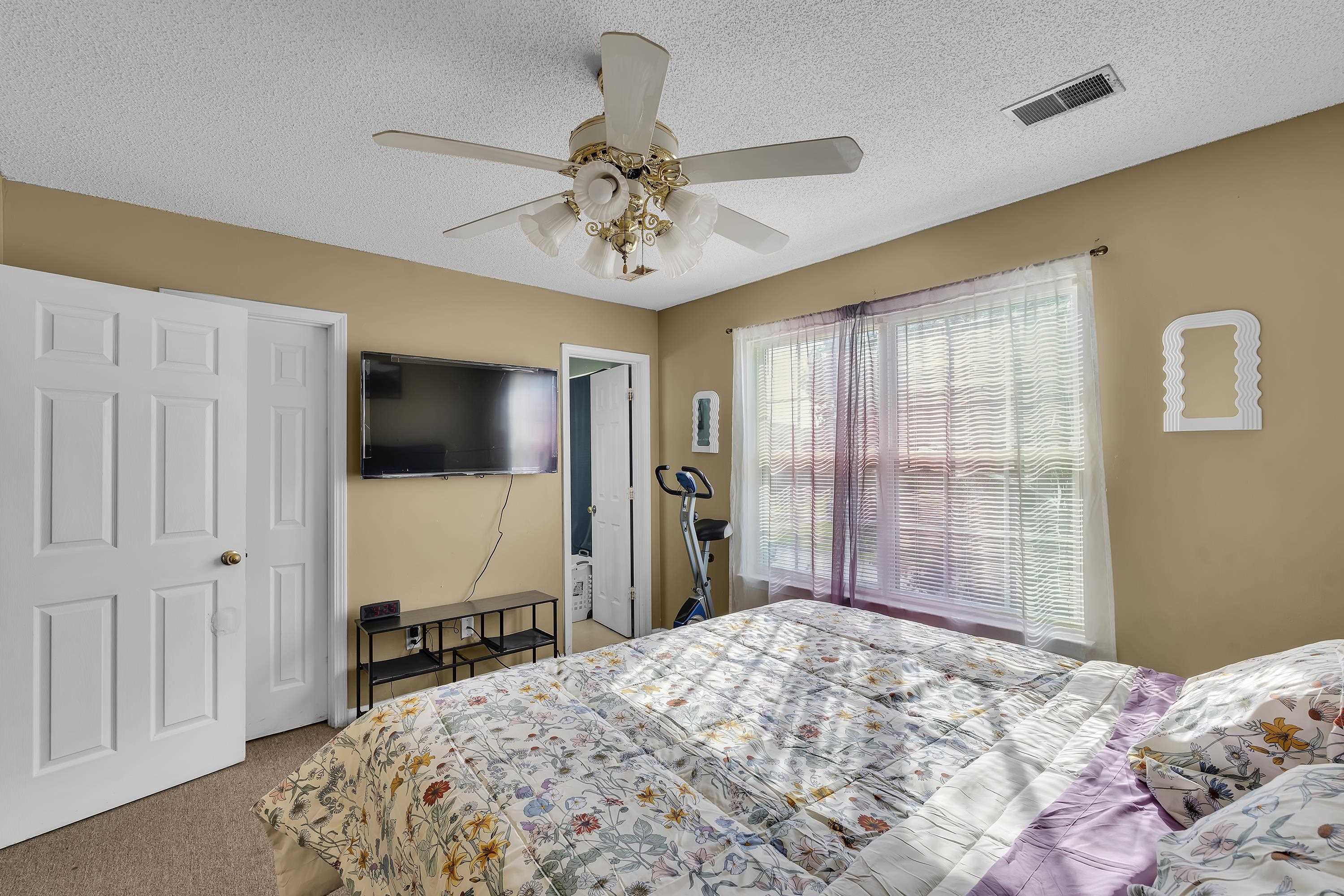 231 E Corley Lane Property Photo 13