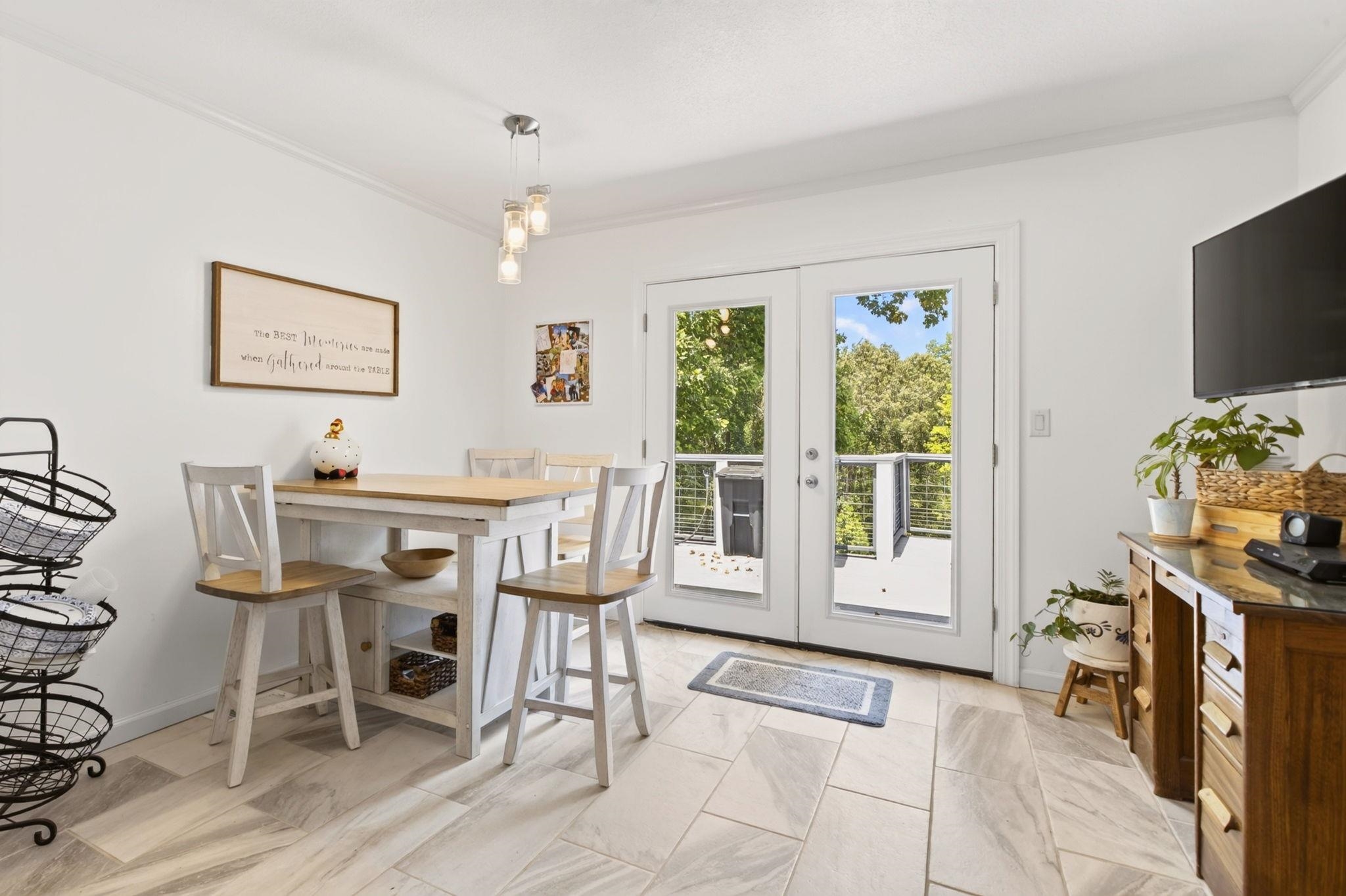 300 Chastain Hill Road Property Photo 16