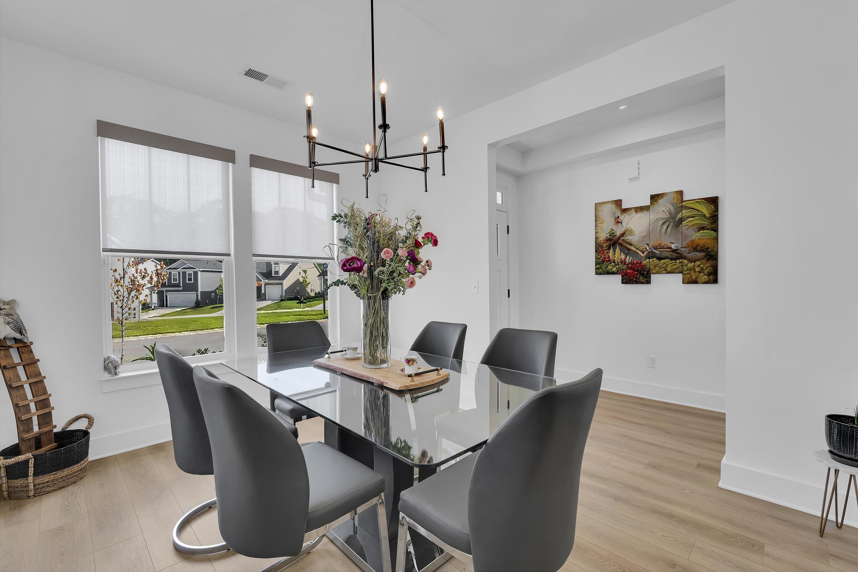 916 Diane Lane Property Photo 8