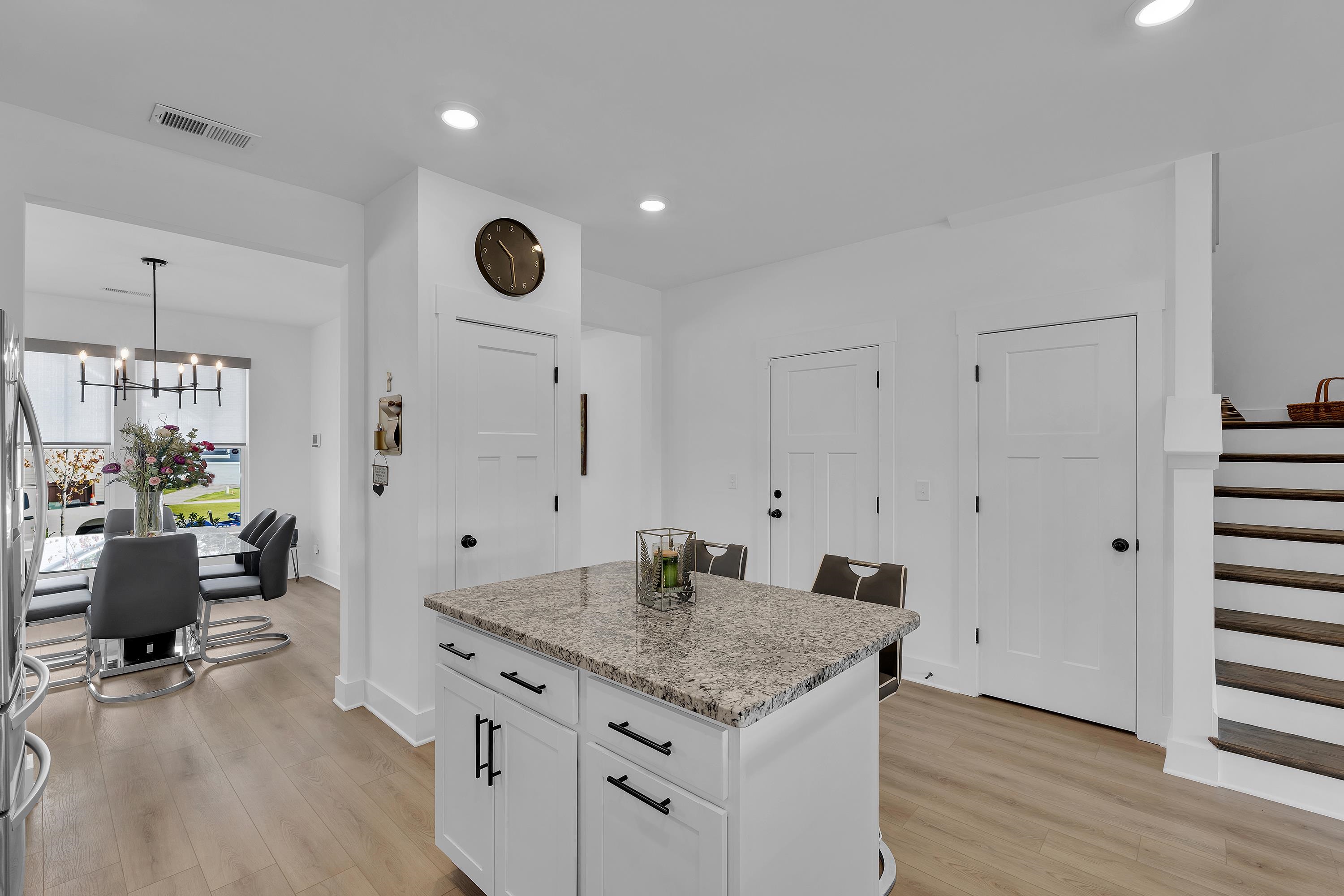 916 Diane Lane Property Photo 11