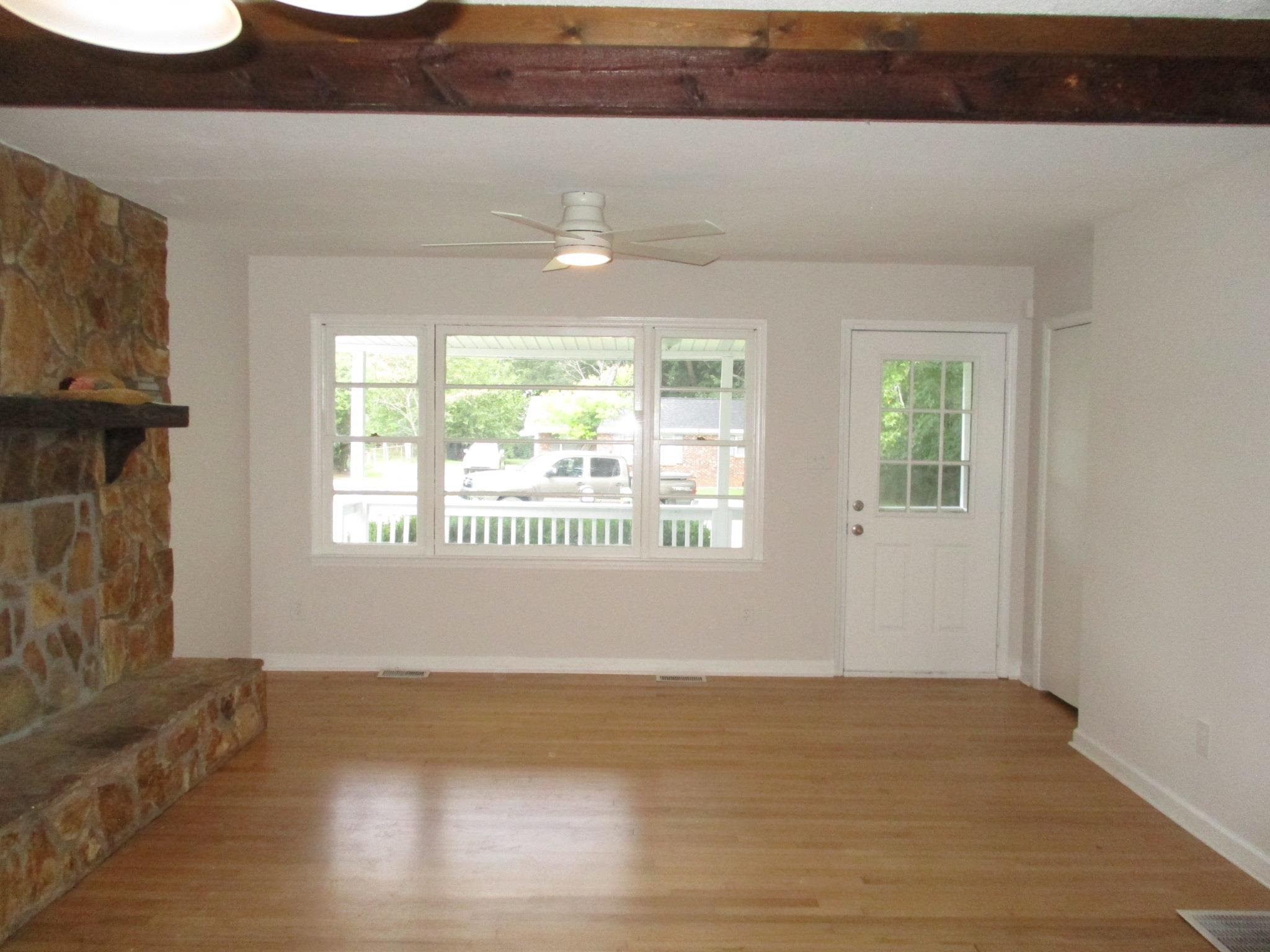8140 Daniel Ct. Property Photo 2