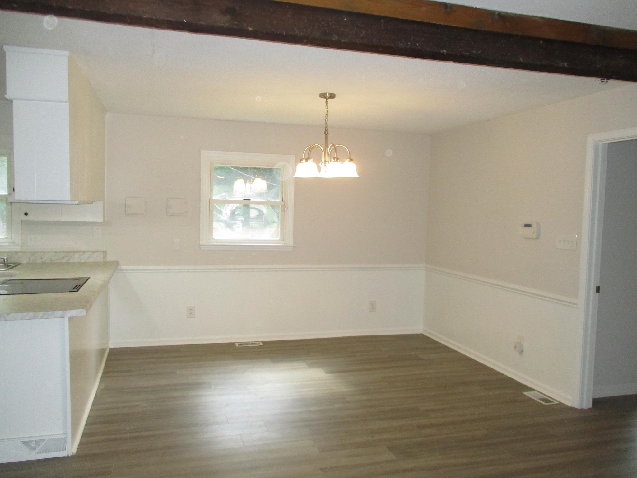8140 Daniel Ct. Property Photo 4