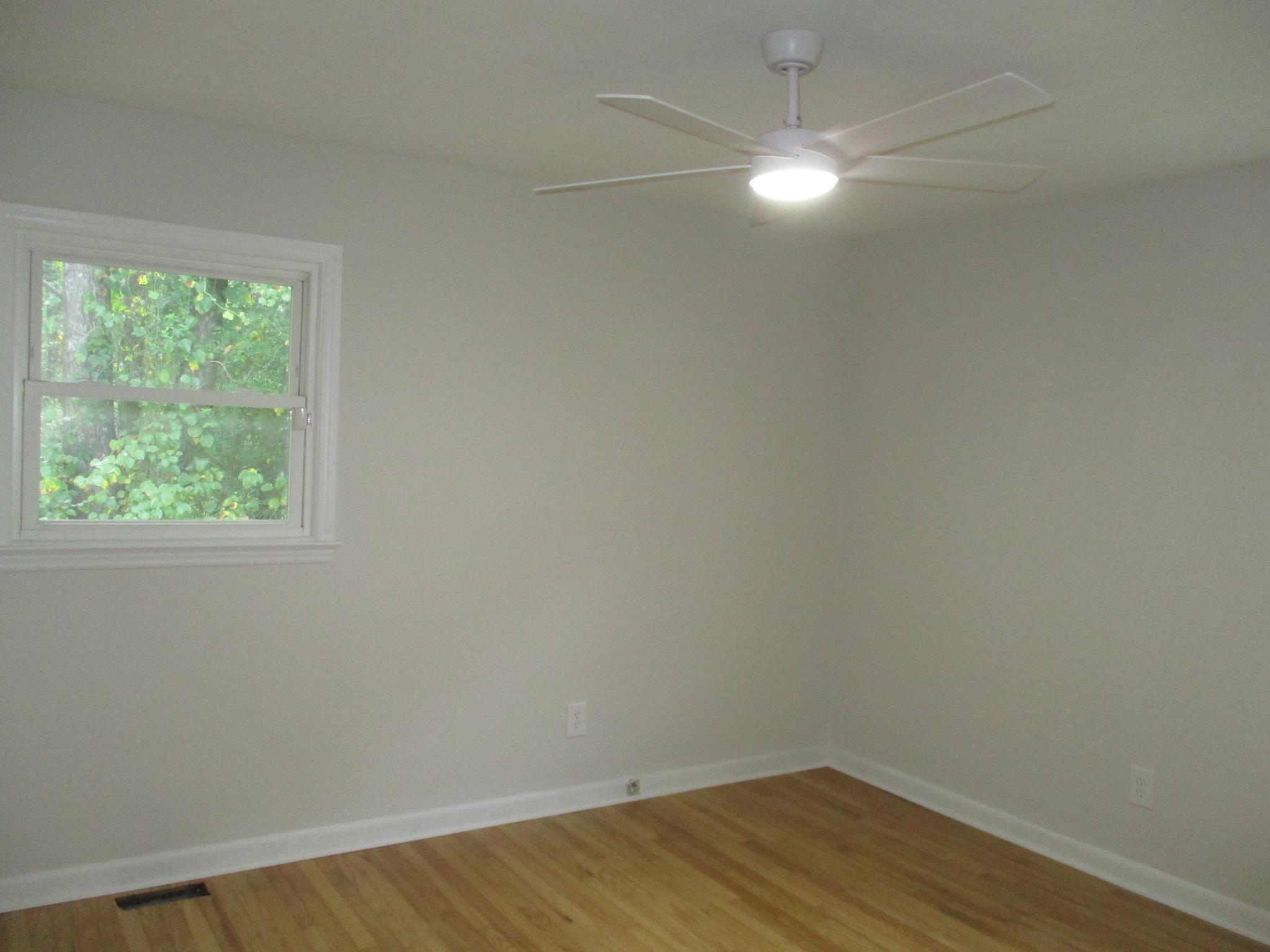 8140 Daniel Ct. Property Photo 6