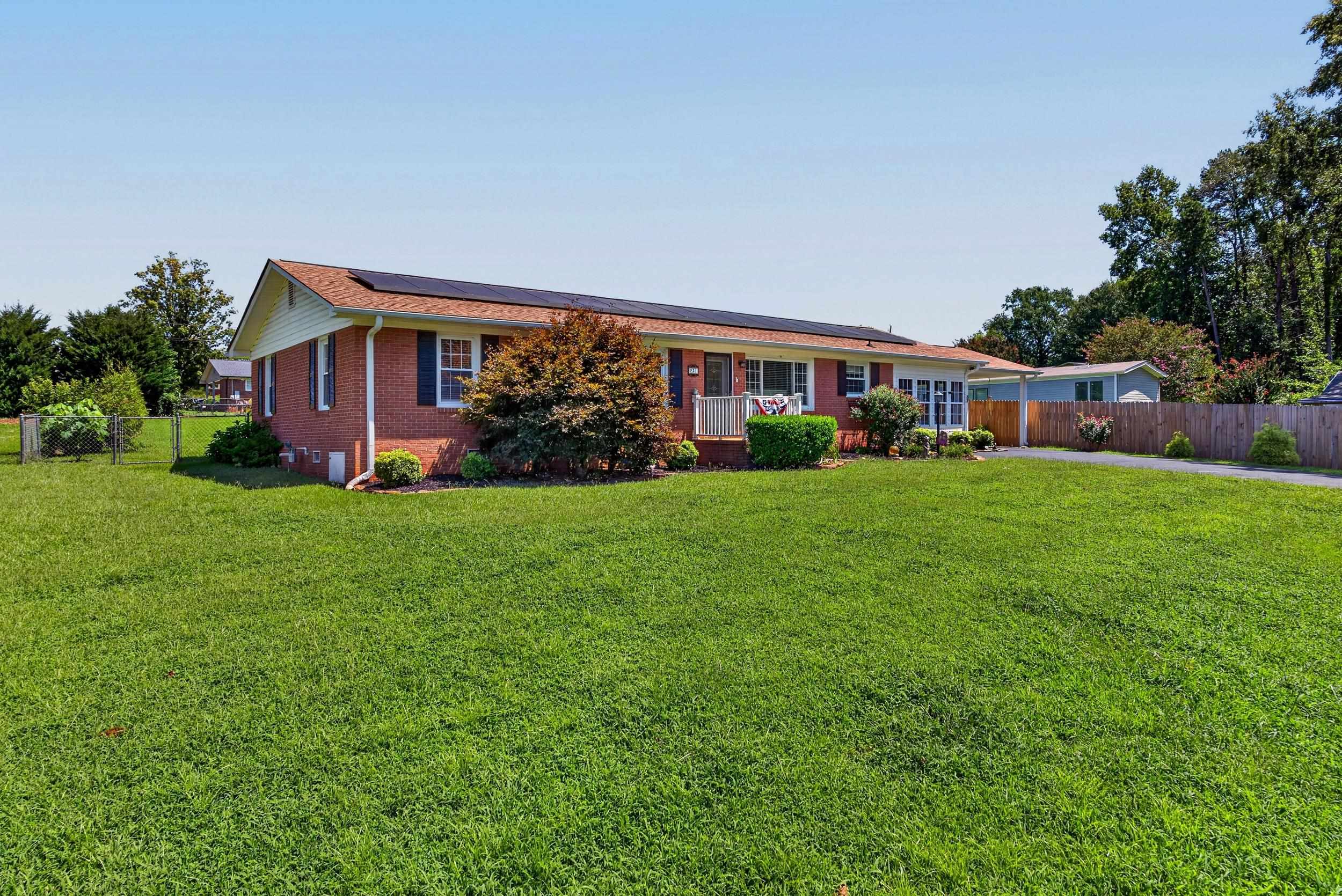 231 Overhill Drive Property Photo 2