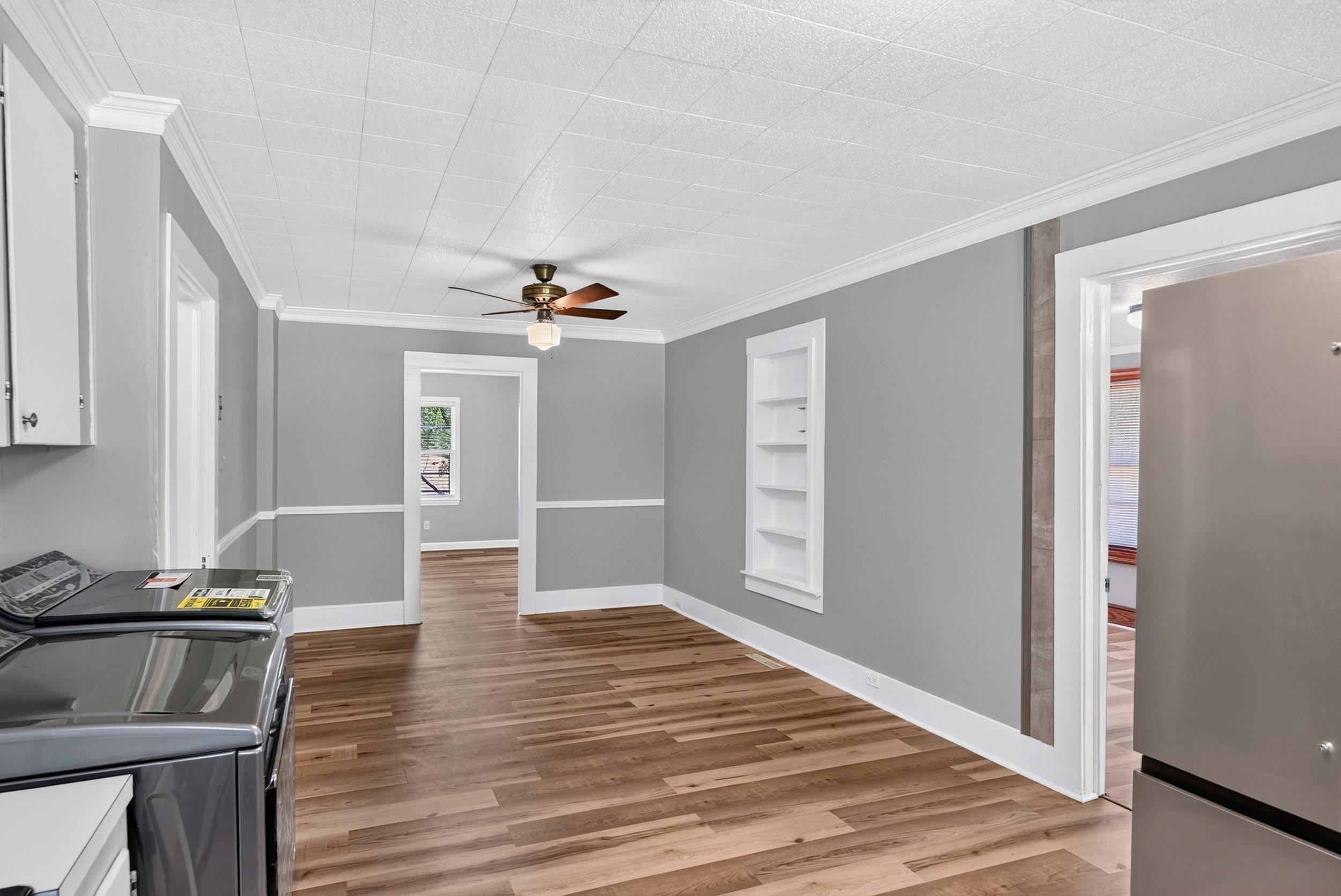 205 Lansdell Drive Property Photo 20