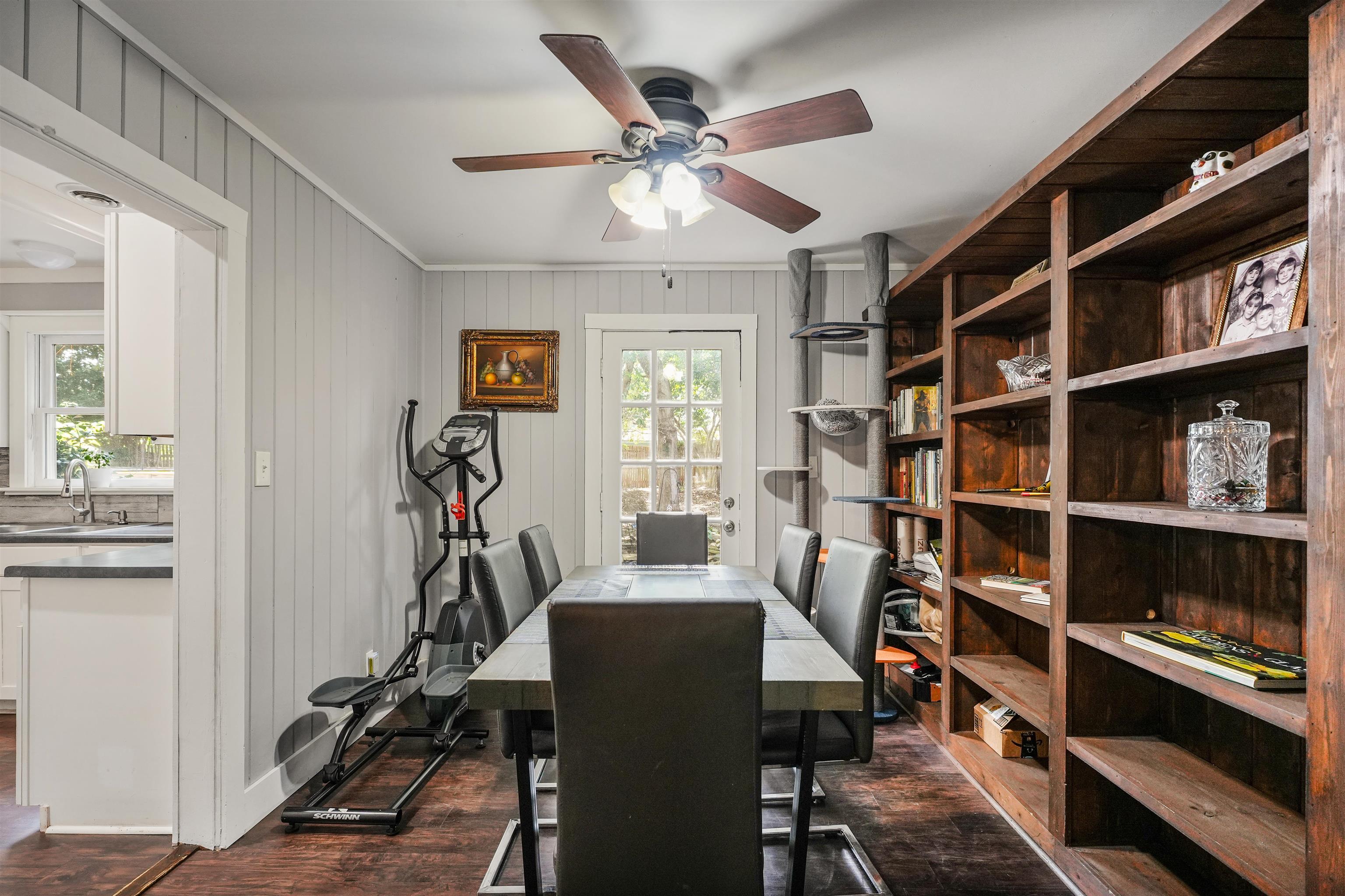 220 Heather Drive Property Photo 12
