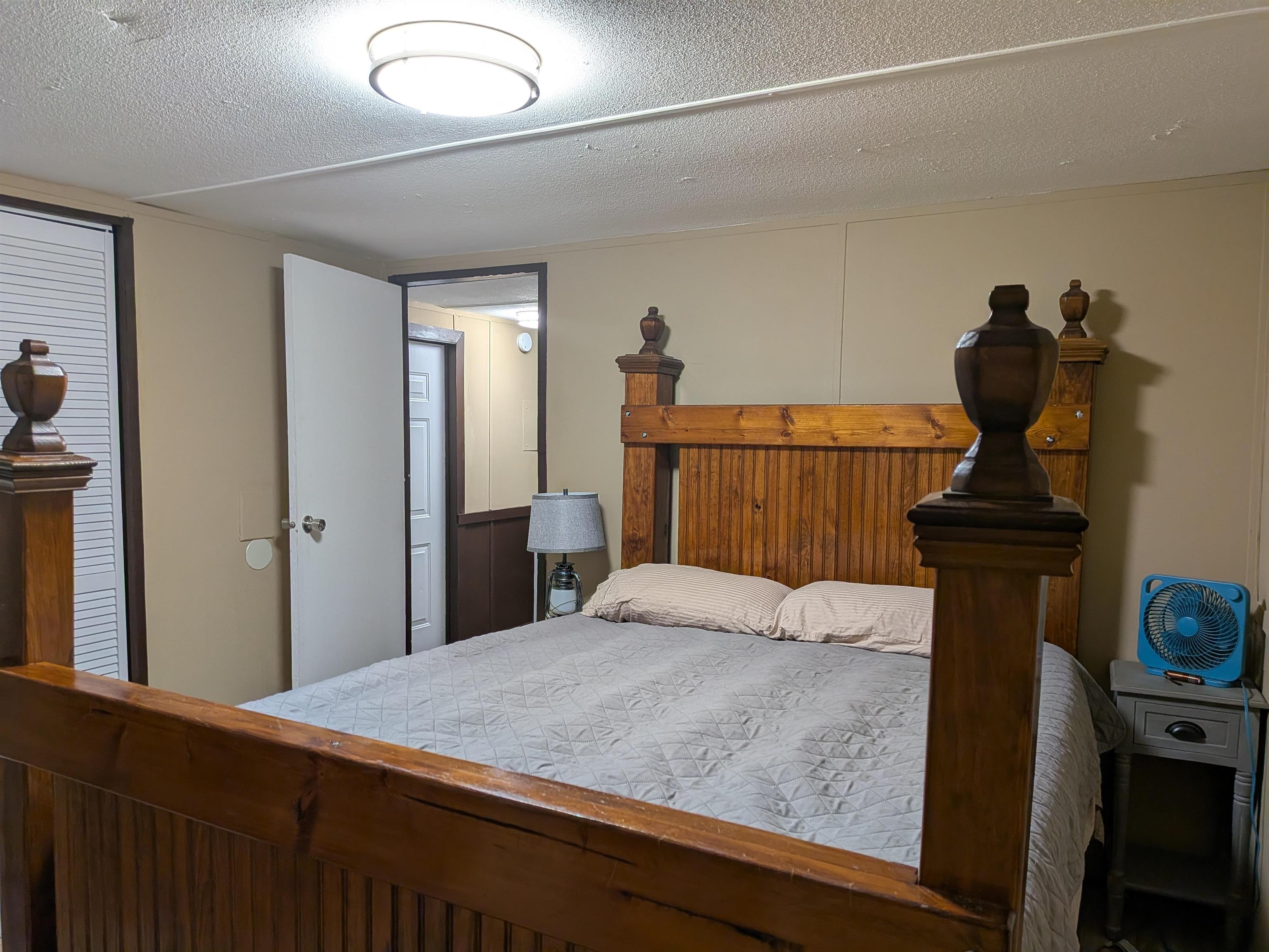 12 Pond Street Property Photo 23