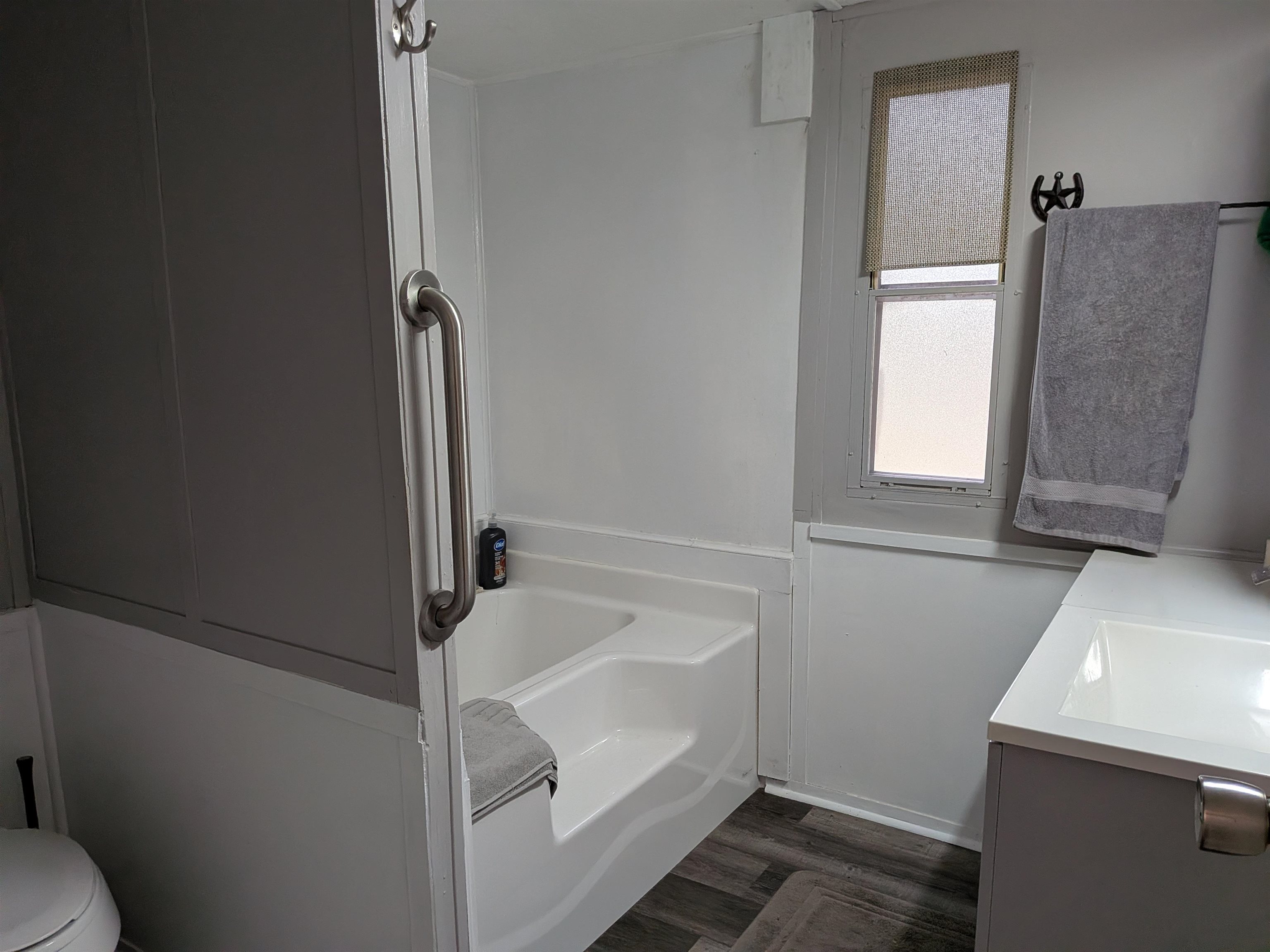 12 Pond Street Property Photo 24