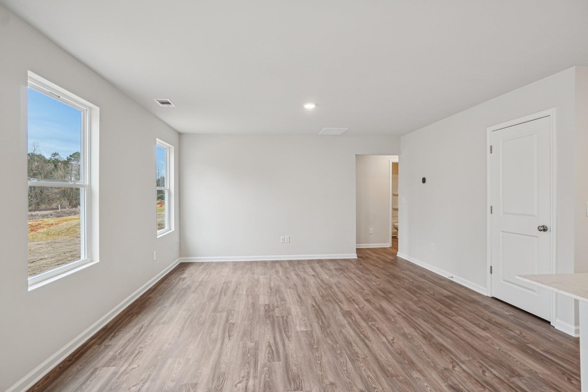 547 Tomlin Trail Property Photo 4
