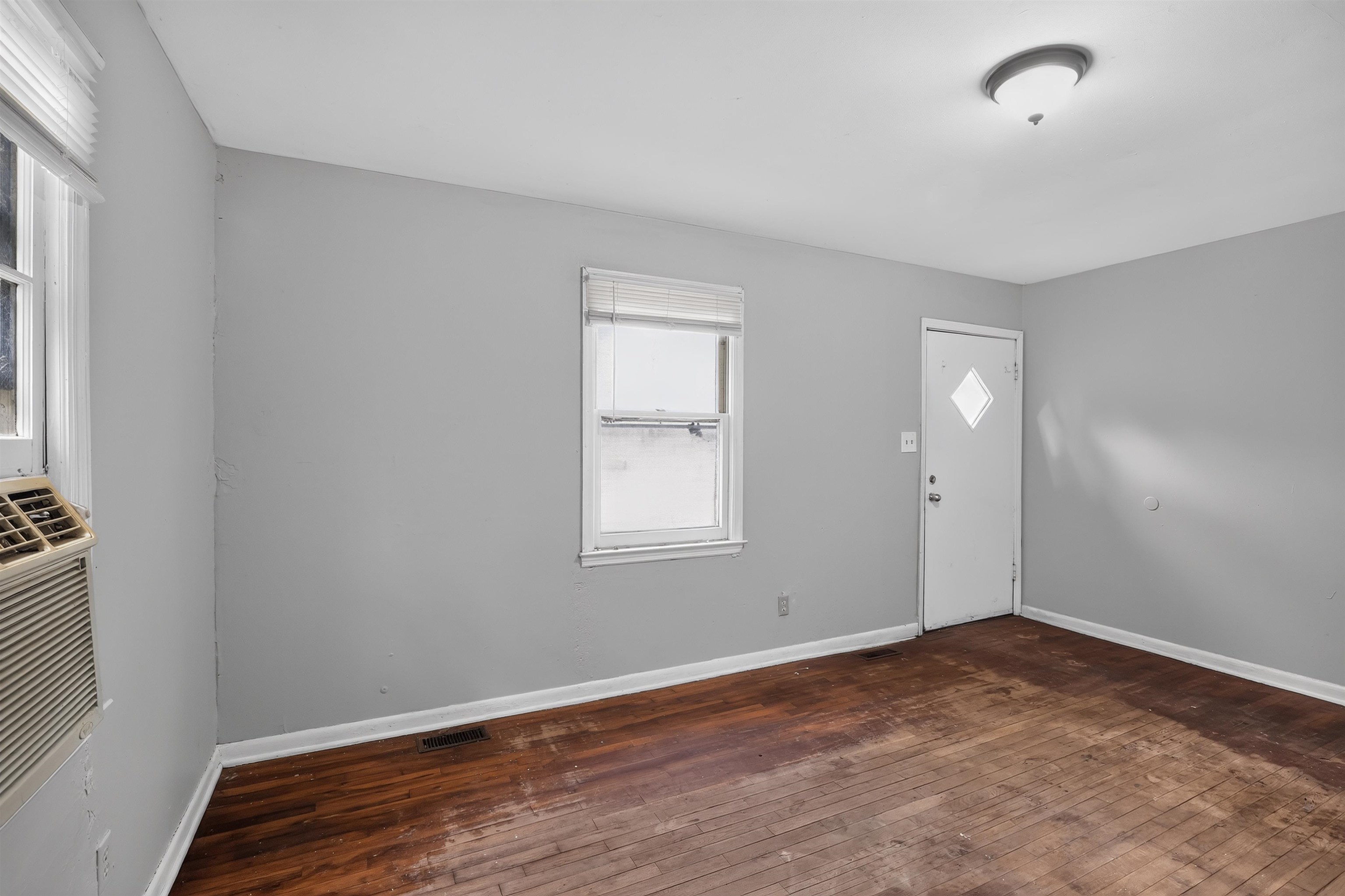 768 Wofford Street Property Photo 12