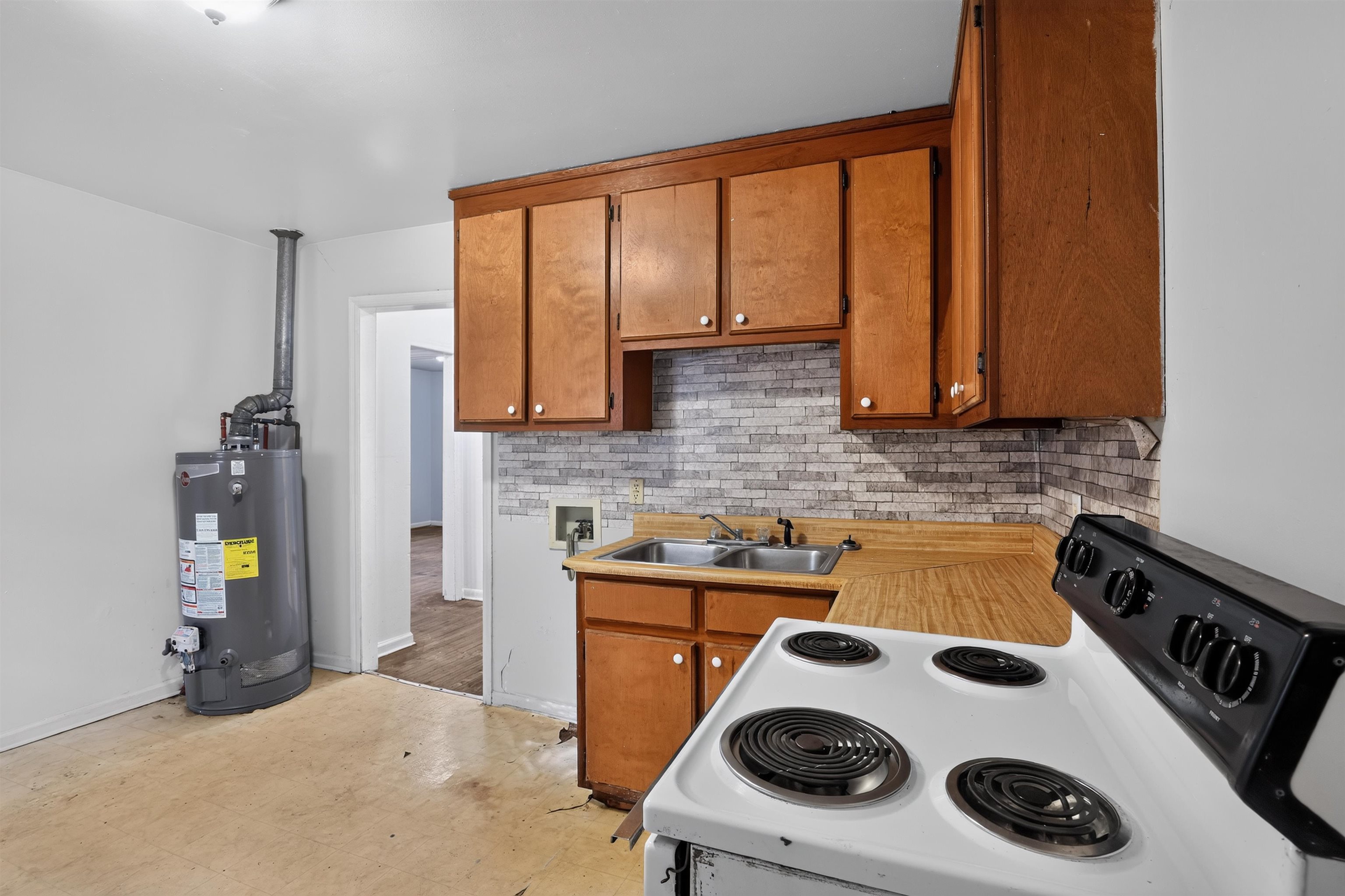 768 Wofford Street Property Photo 21