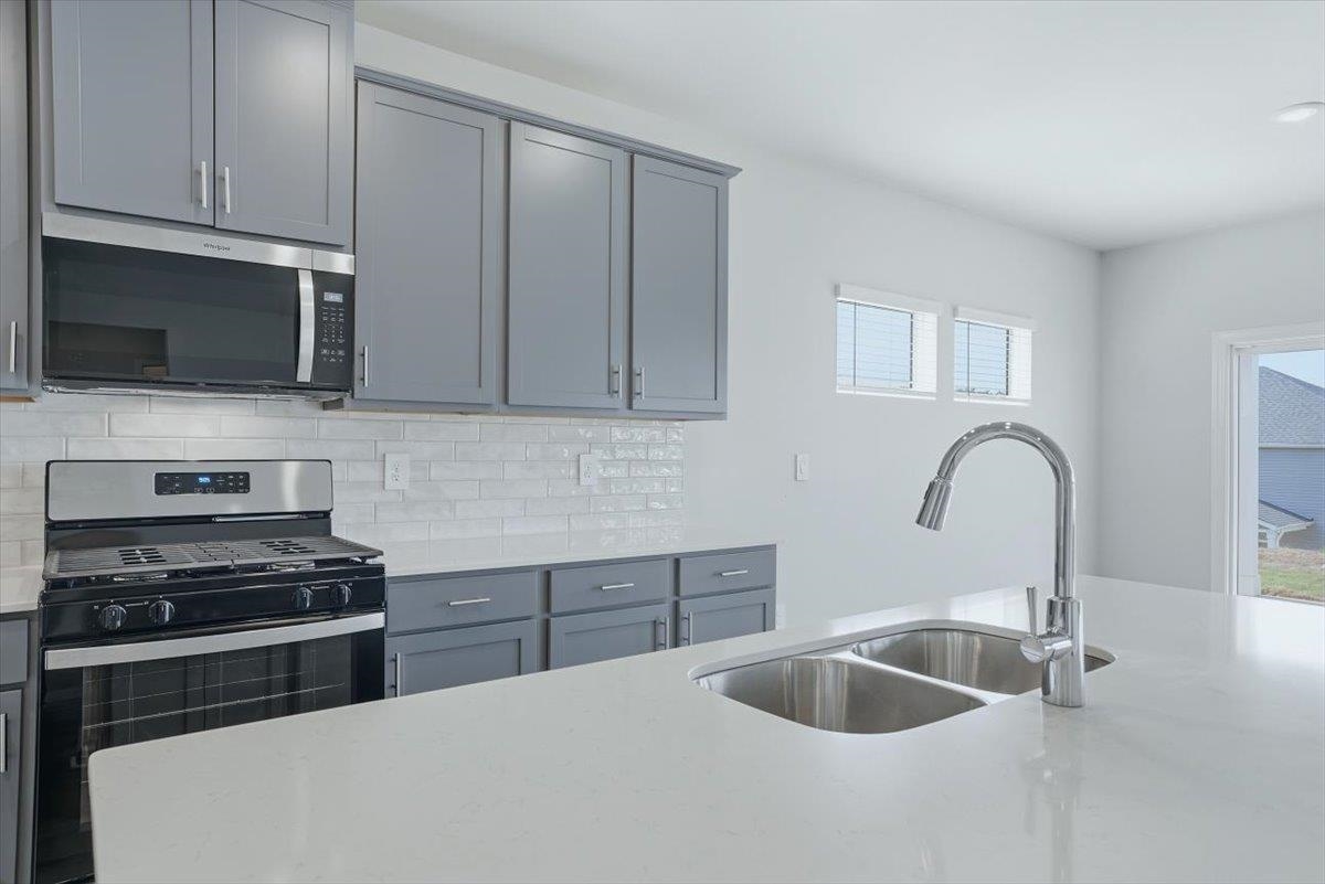 126 Gibbon Way Property Photo 11