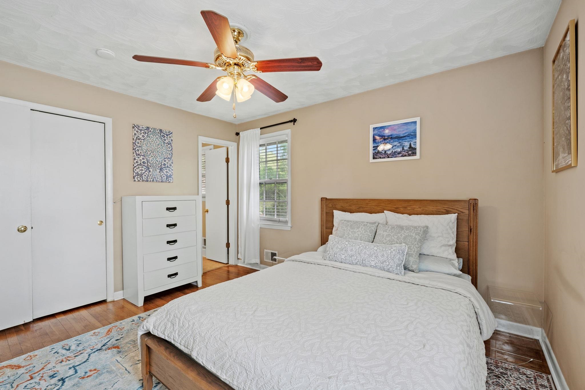 105 Thunderbird Place Property Photo 19