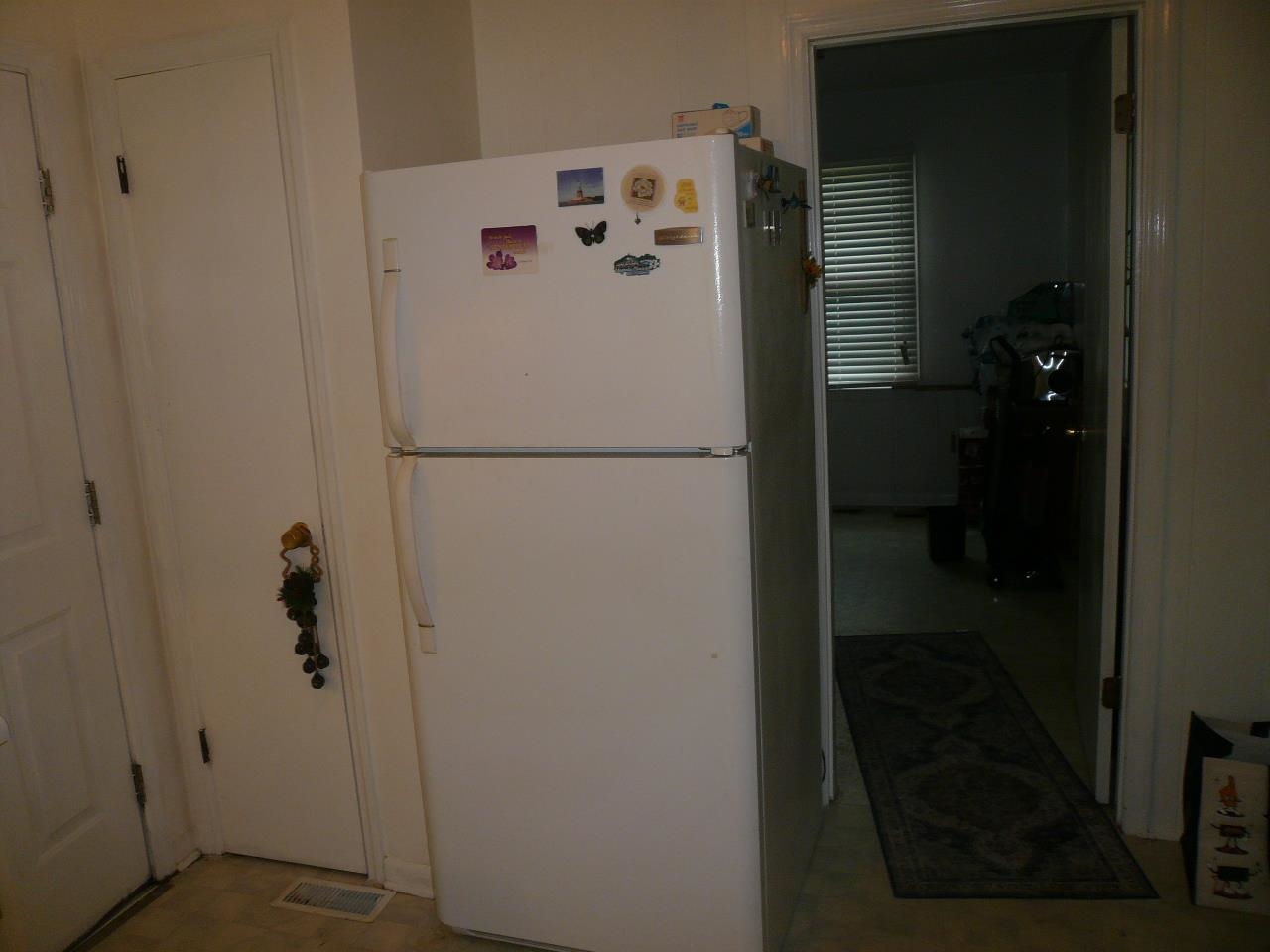 207 Ferndale Drive Property Photo 8