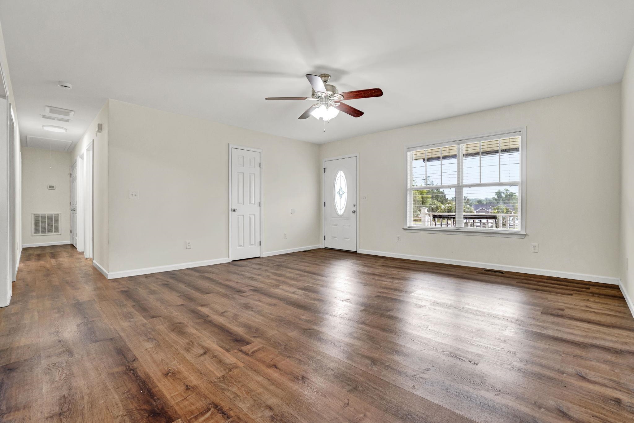 608 Ruddy Creek Circle Property Photo 4