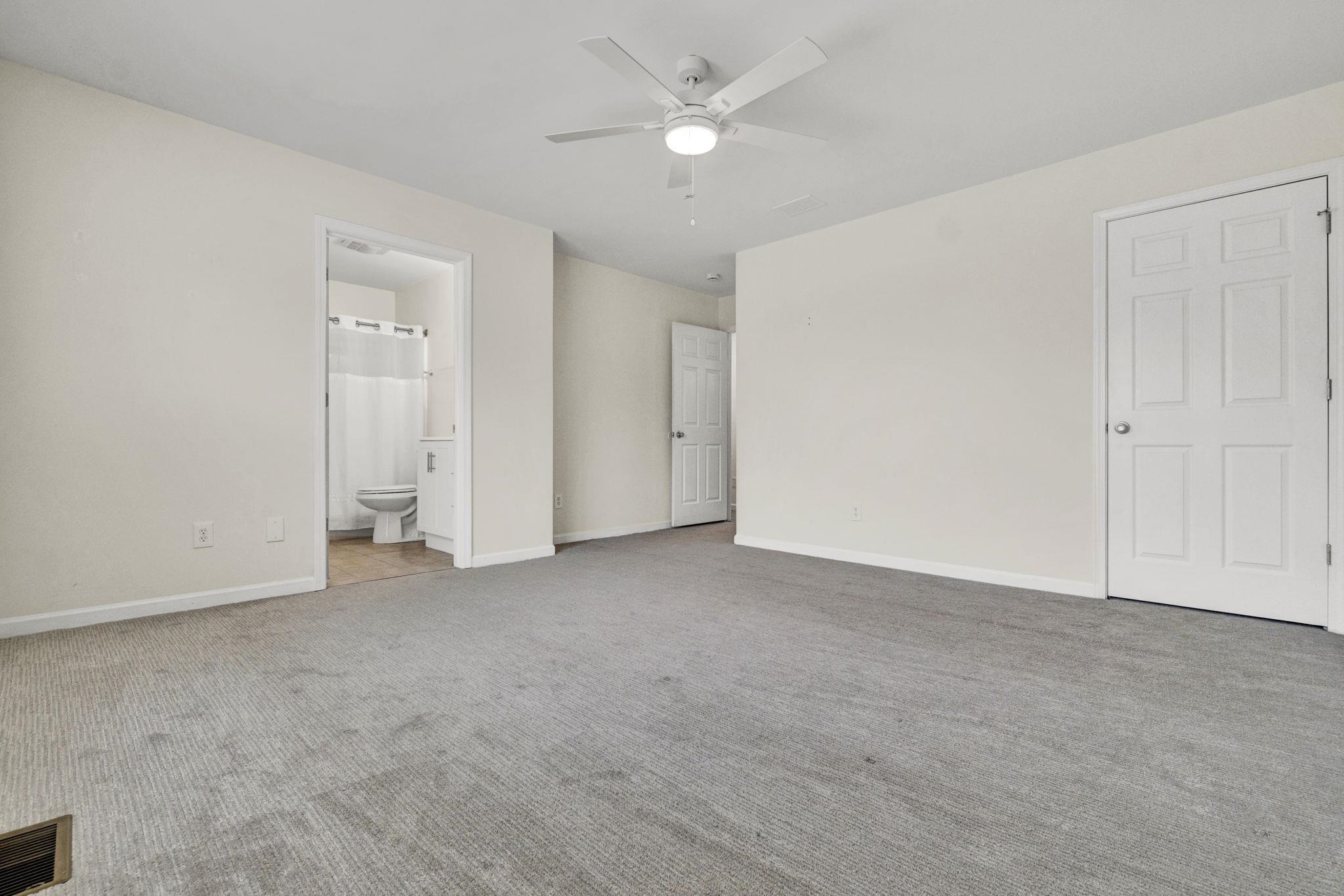 608 Ruddy Creek Circle Property Photo 9