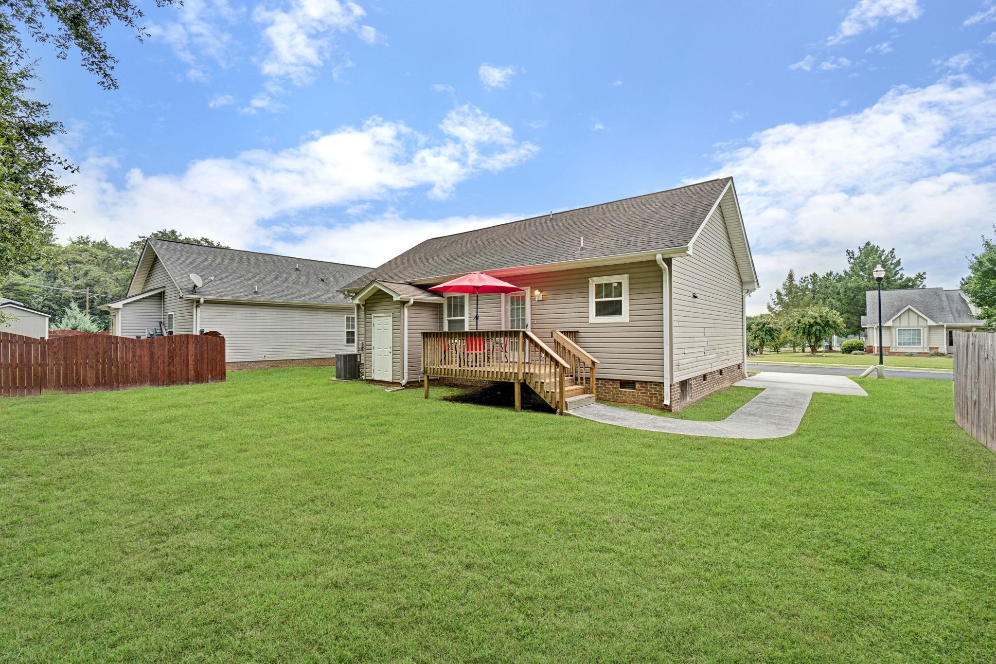 608 Ruddy Creek Circle Property Photo 18
