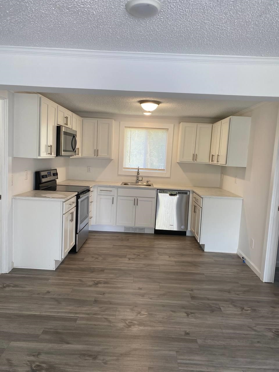 521 Park Street Property Photo 14