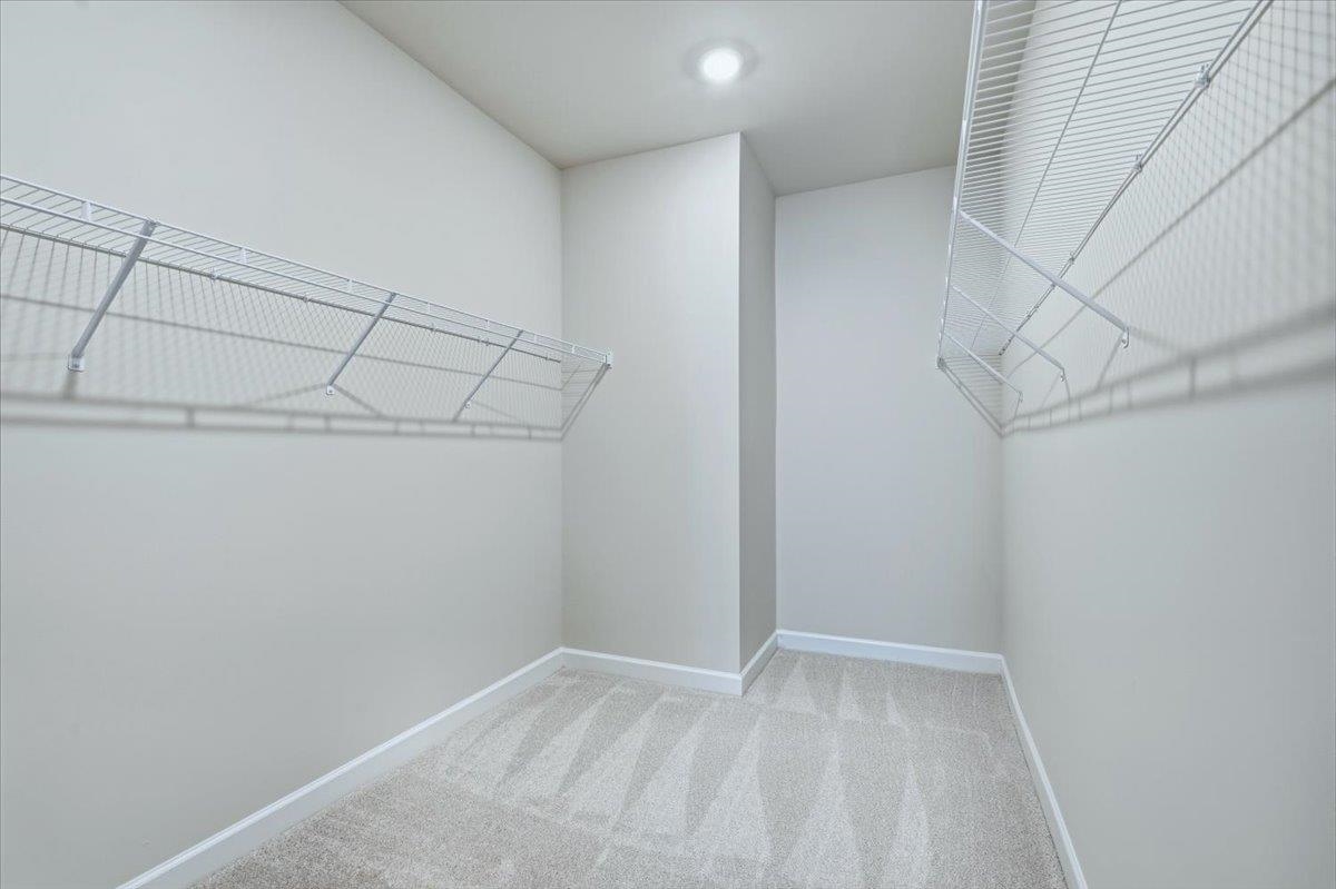 134 Gardner Avenue Property Photo 18