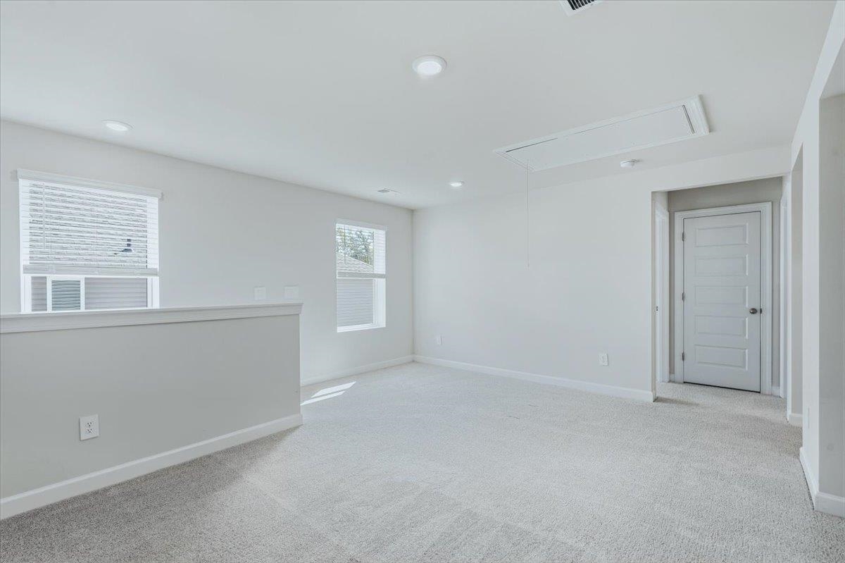 134 Gardner Avenue Property Photo 21