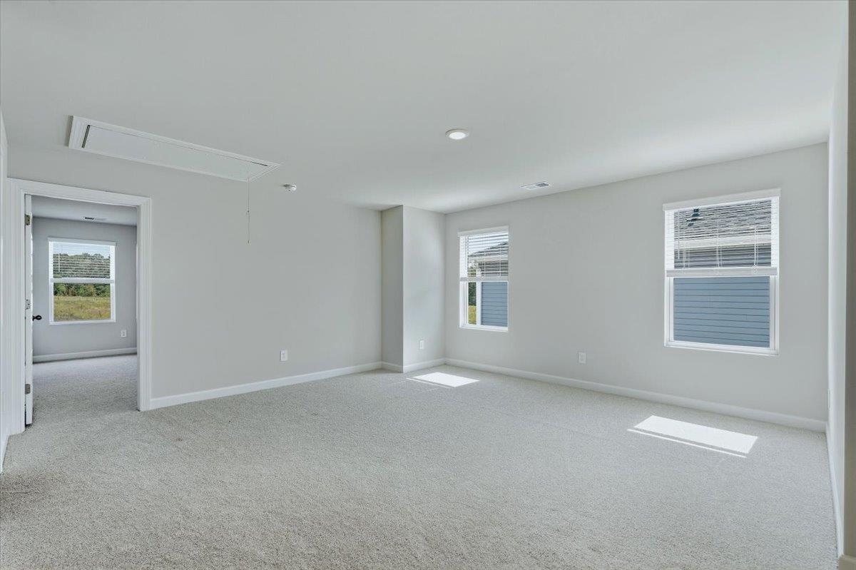 127 Gibbon Way Property Photo 16