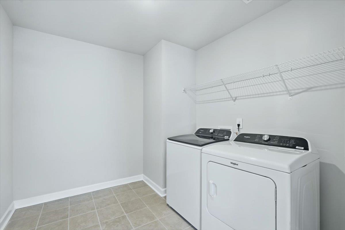 127 Gibbon Way Property Photo 33