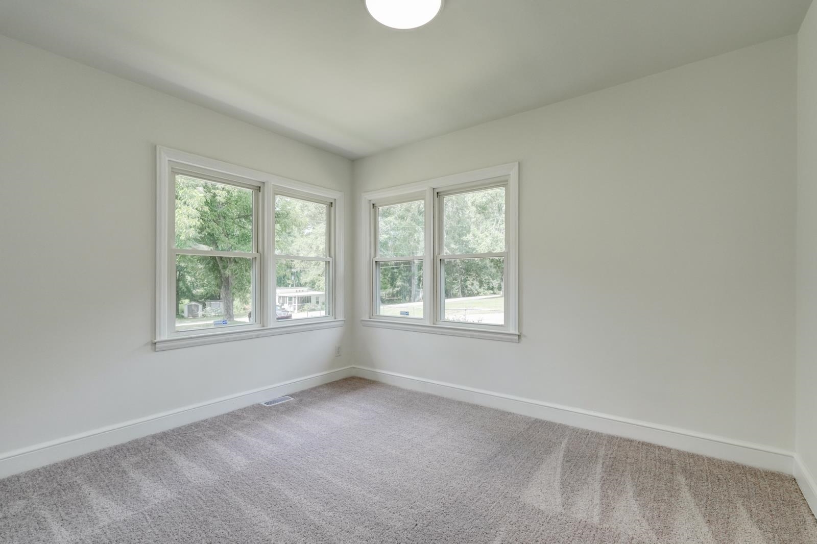 113 Merle Drive Property Photo 40