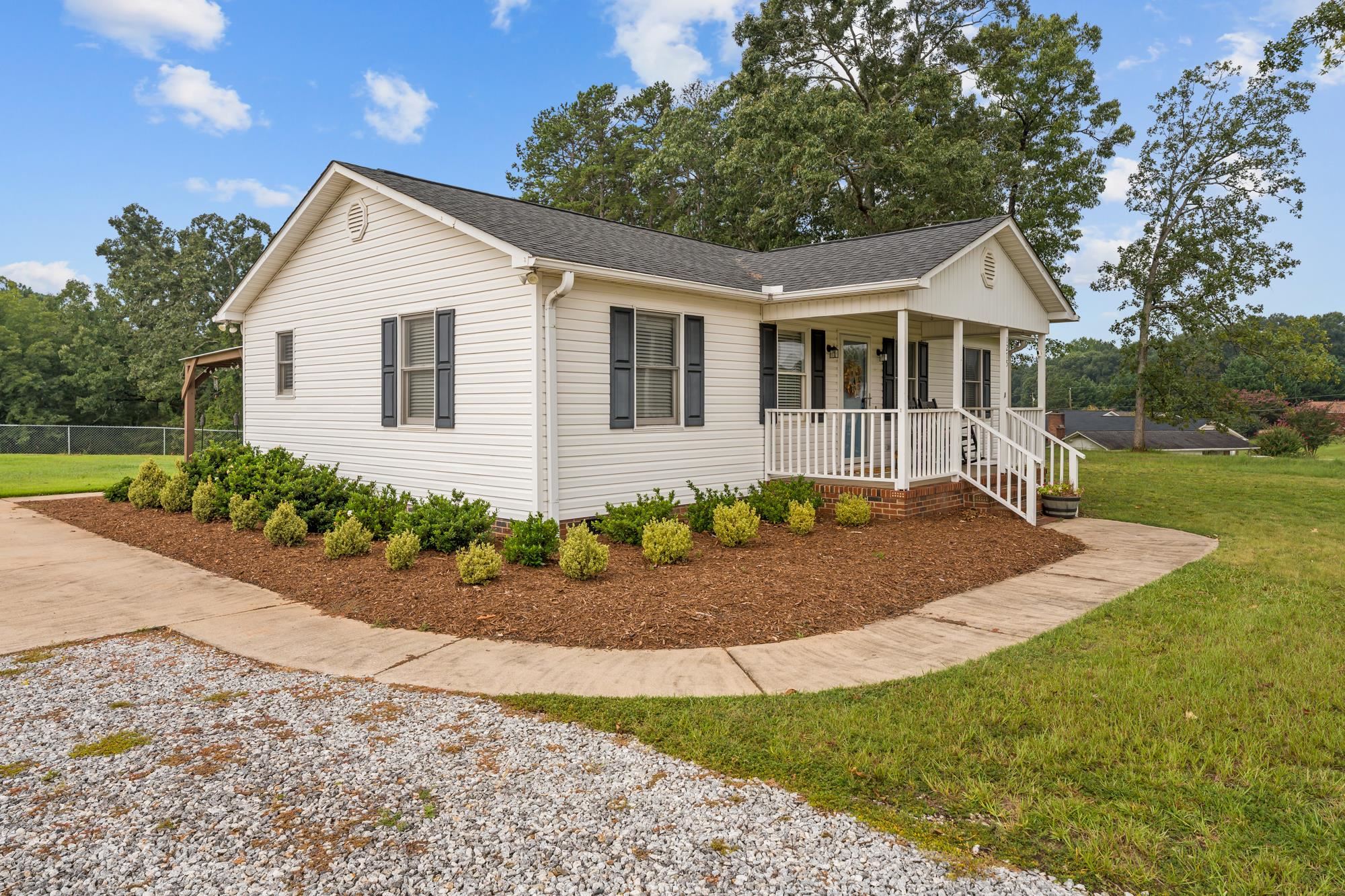 1275 Gap Creek Road Property Photo 2