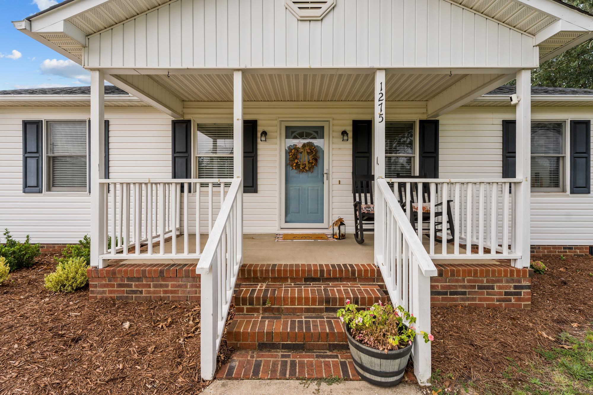 1275 Gap Creek Road Property Photo 3