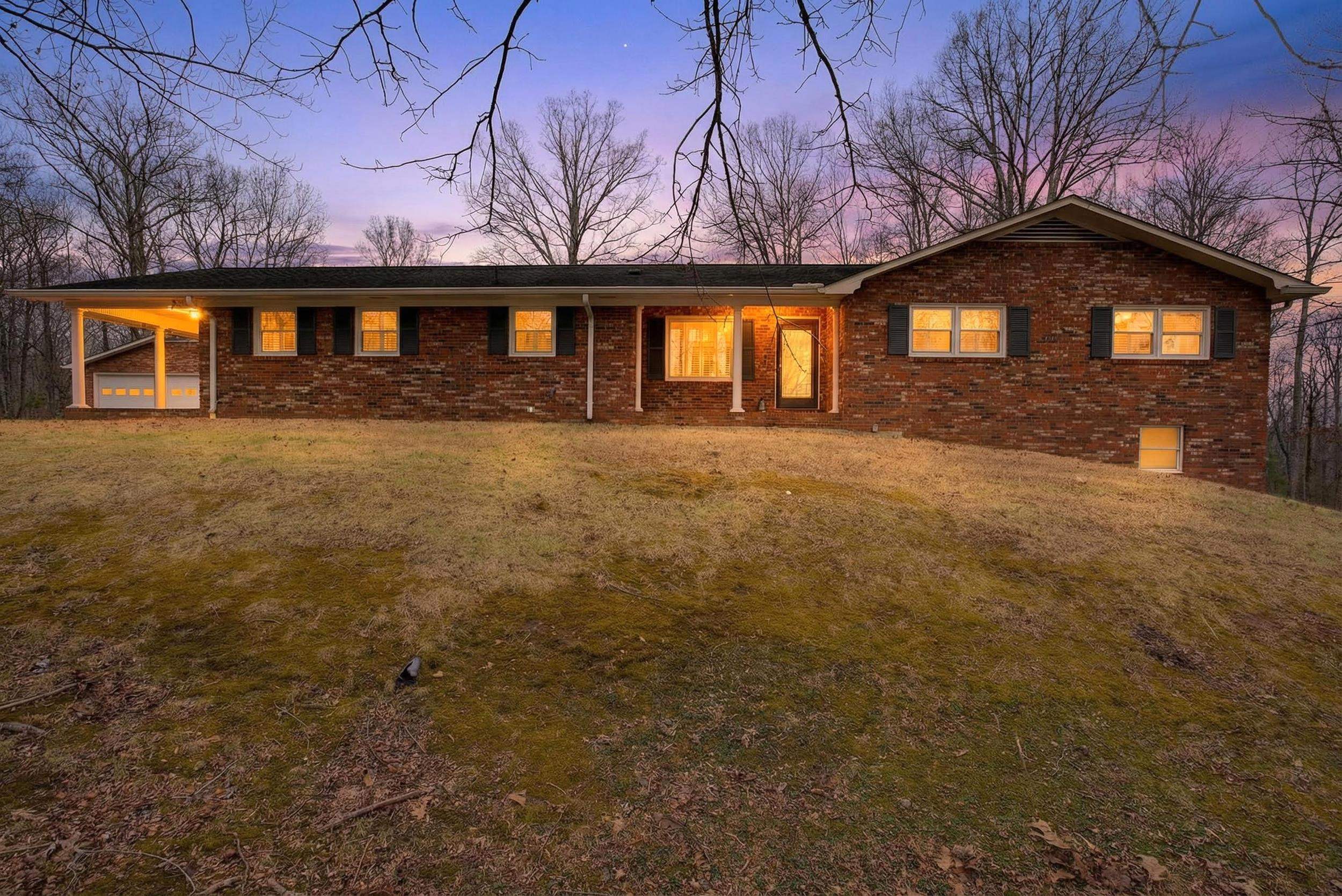 1010 Highway 14 W Highway Property Photo 43