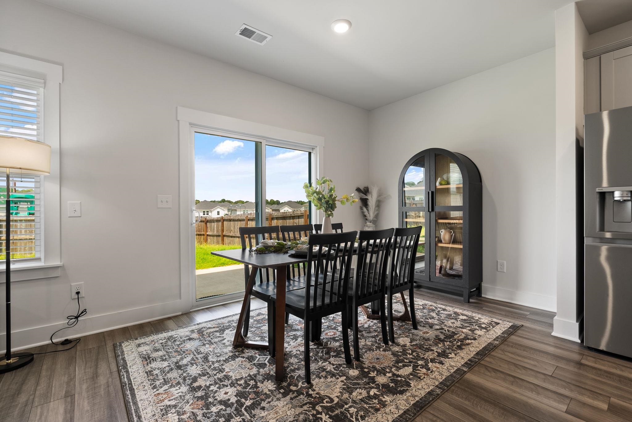 304 Garrison Grove Property Photo 11