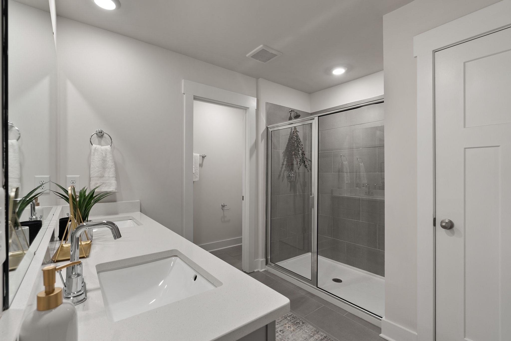 304 Garrison Grove Property Photo 26