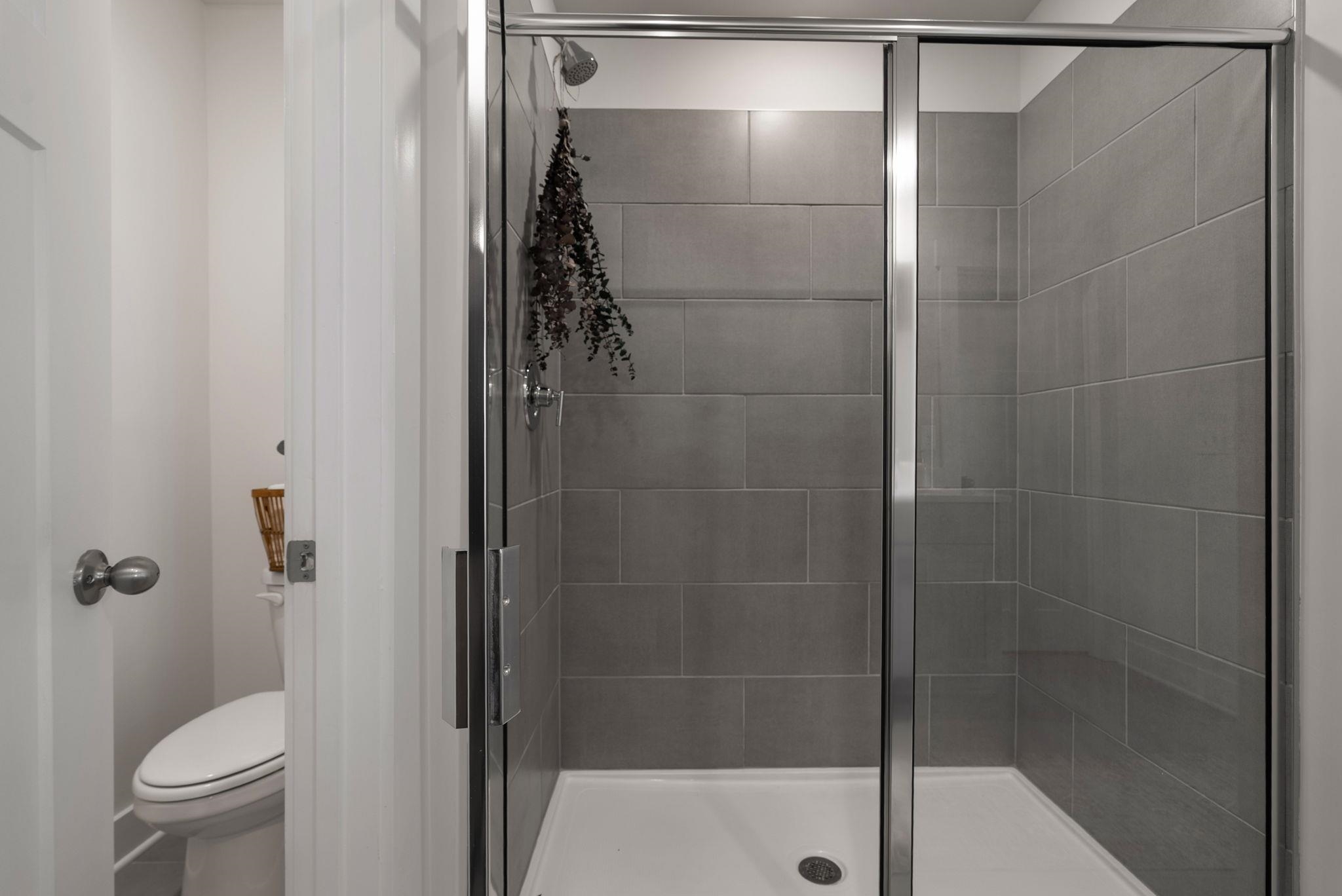 304 Garrison Grove Property Photo 29