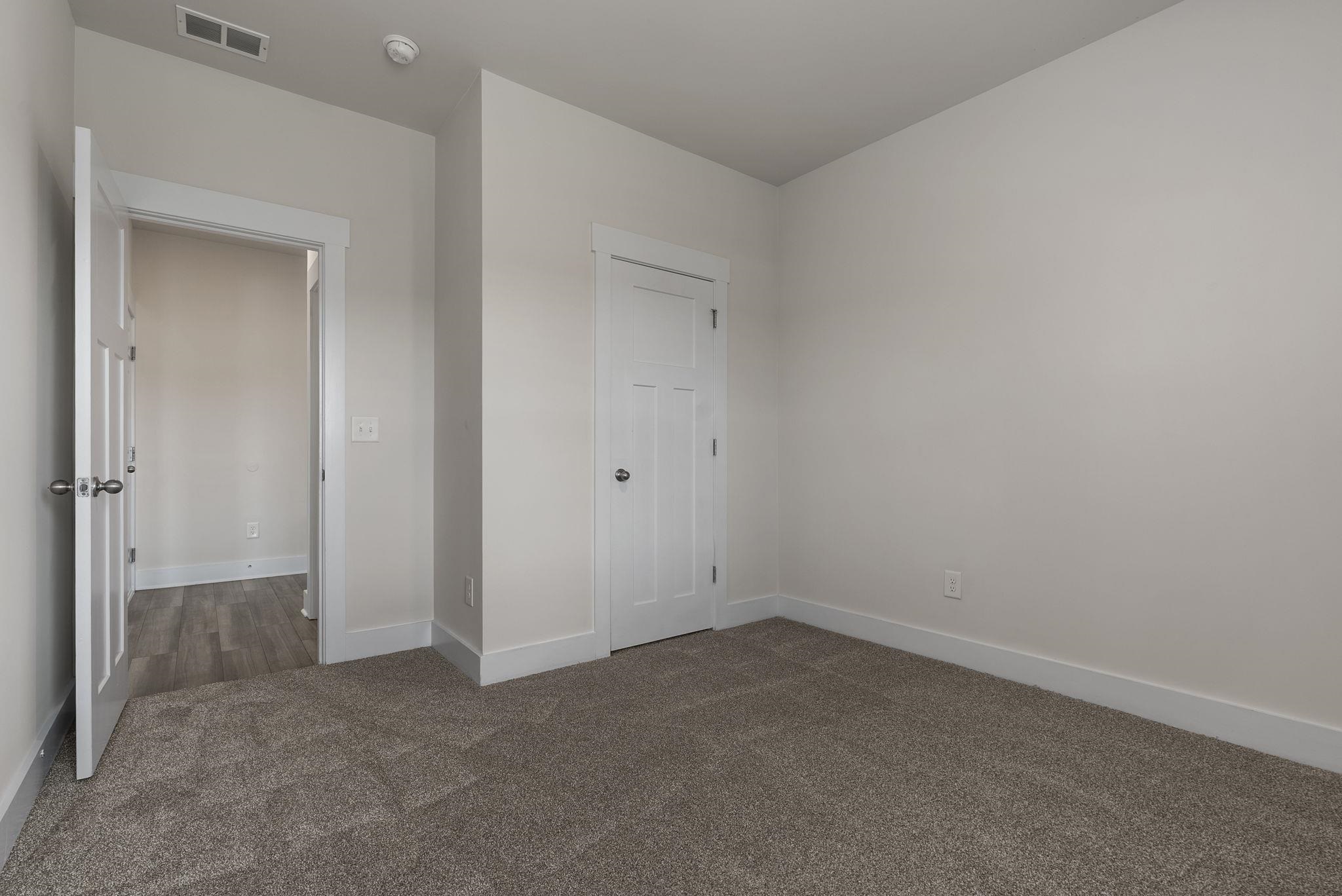 304 Garrison Grove Property Photo 36