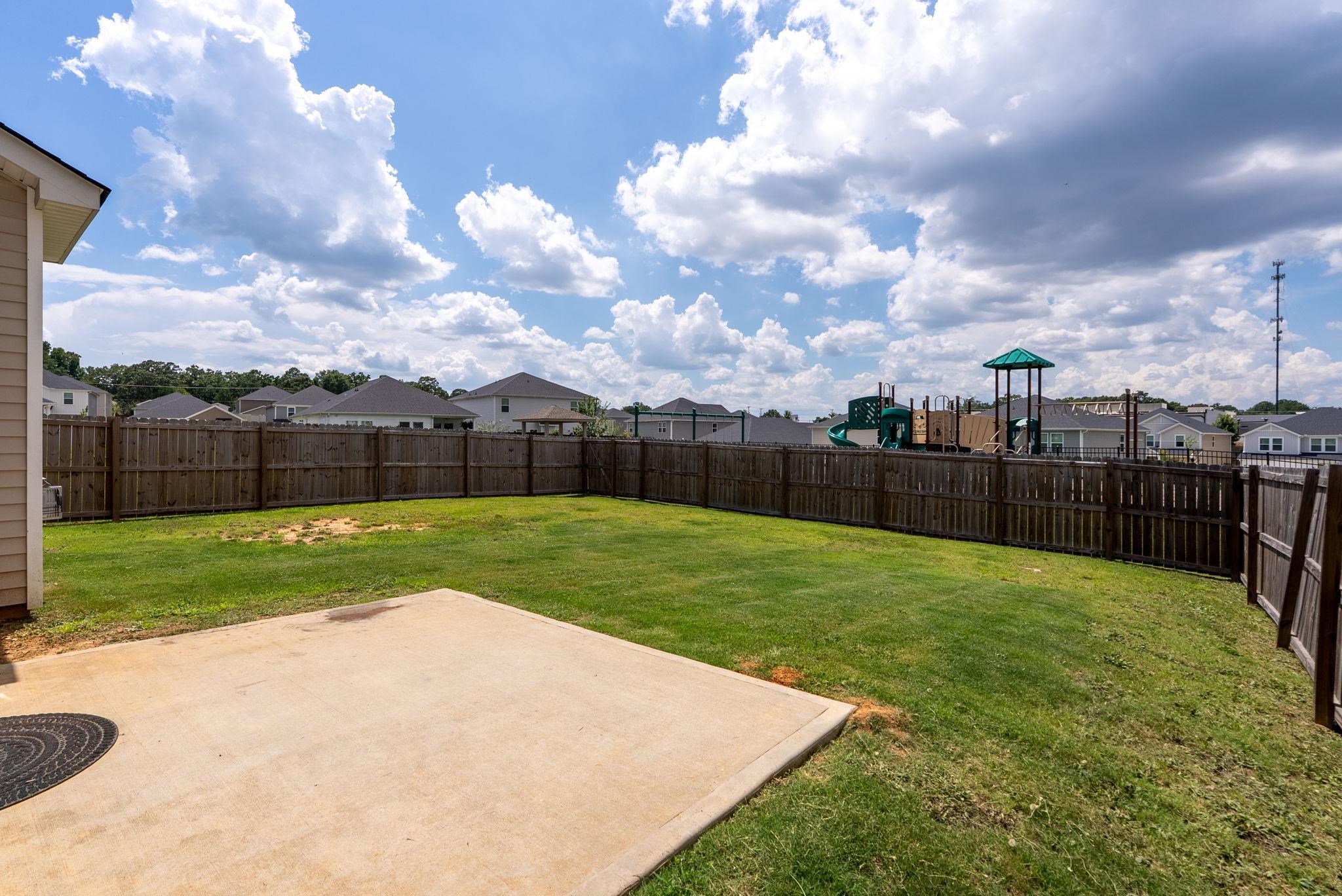 304 Garrison Grove Property Photo 42