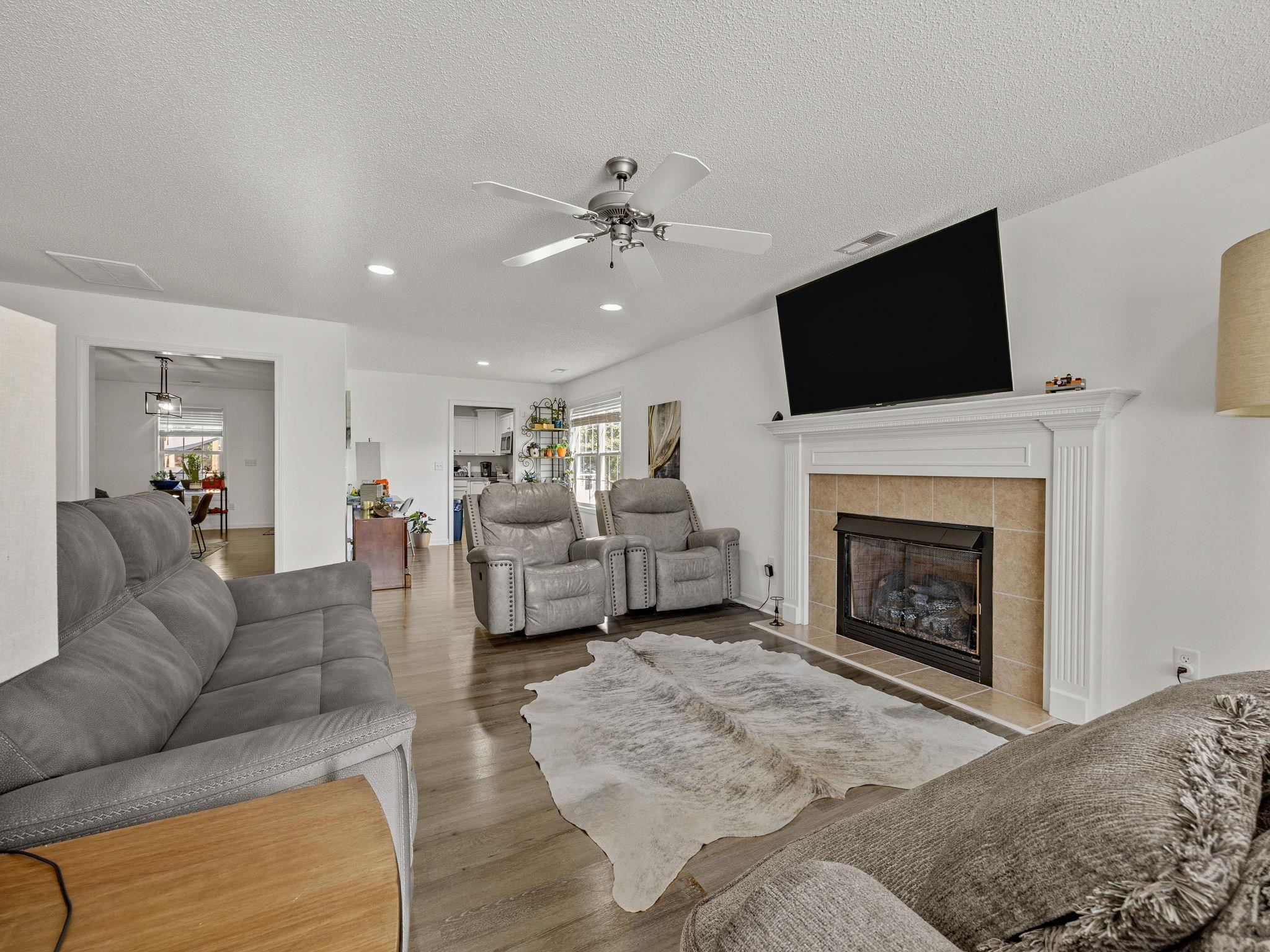 213 Anchors Away Drive Property Photo 7